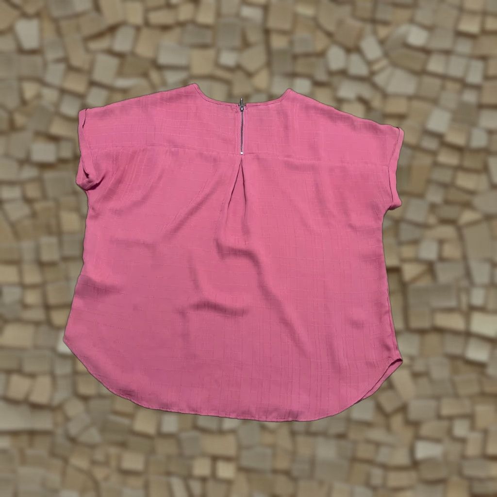 Vintage Maurices Shirt Women’s Size L Pink Blouse Zip back Short Sleeve Round Neck Casual Vintage No Size L / US 10 / IT 46 - 1 Thumbnail