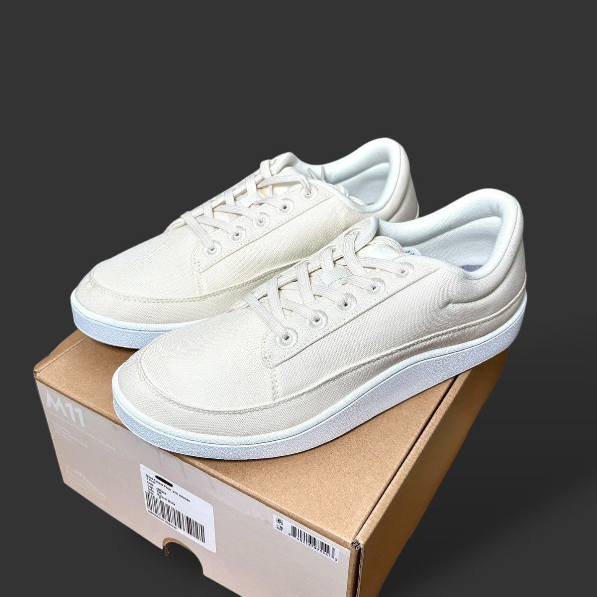 Allbirds Allbirds Men’s Natural White Canvas Pacer Sneakers Sz 11 Size US 11 / EU 44 - 1 Thumbnail