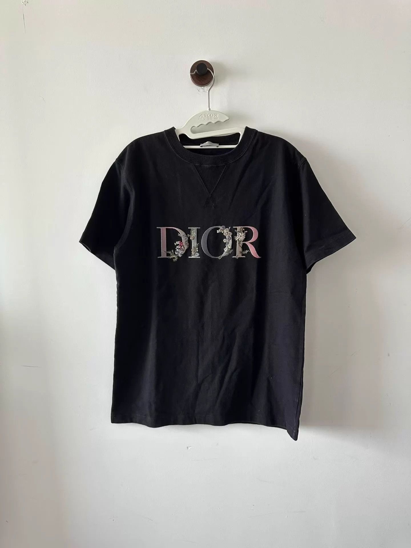 Dior Dior Floral Embroidered Short Sleeve Tee M 98 New Size US M / EU 48-50 / 2 - 1 Thumbnail