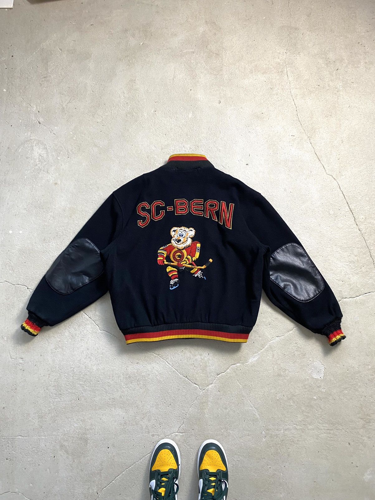 image of Vintage 90's Sc Bern Hockey Bear Bomber Jacket Y2K in Black, Men's (Size Medium)