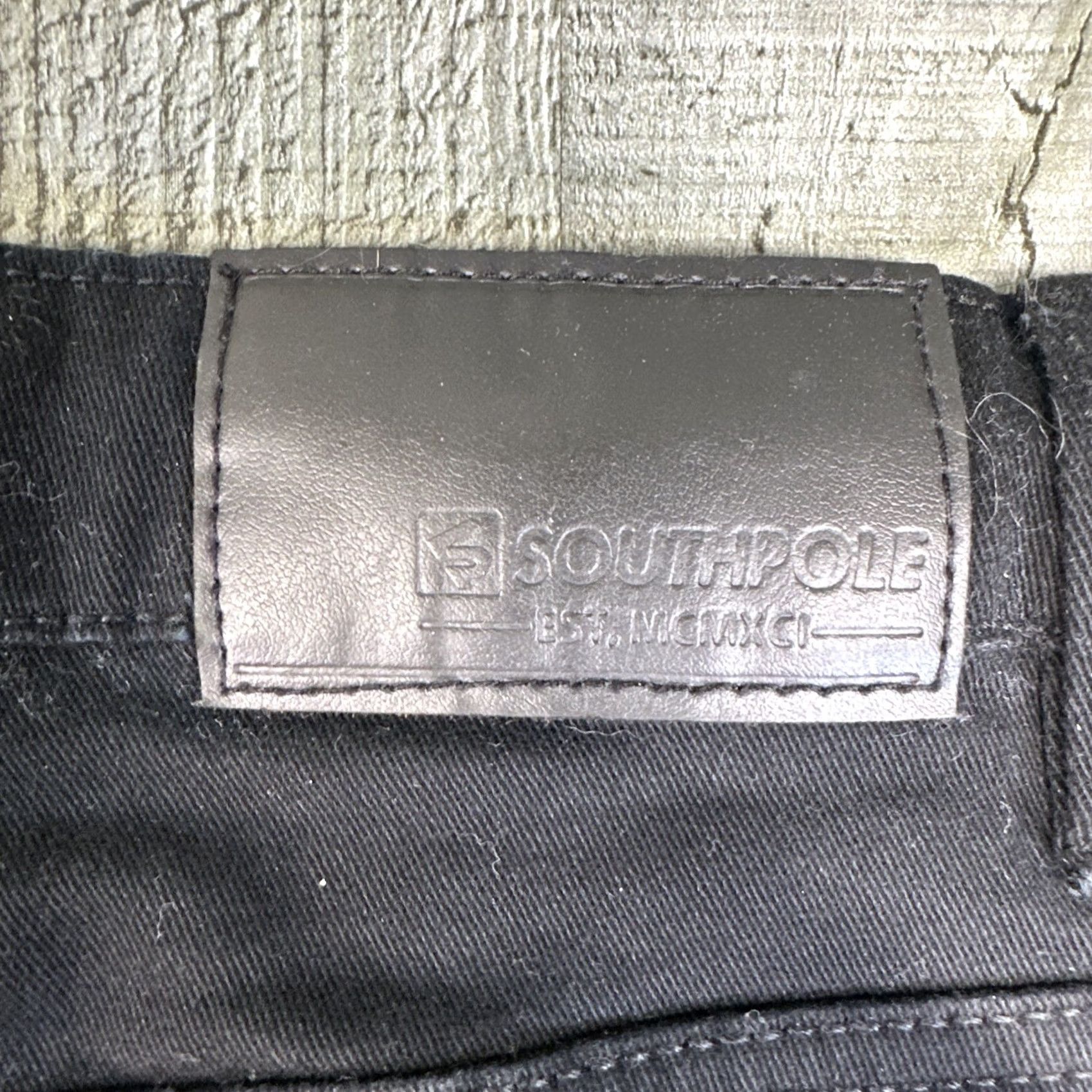 Southpole VINTAGE Southpole Men’s Jean Shorts Black 32 Slim Chino Shirt? Size US 32 / EU 48 - 5 Thumbnail