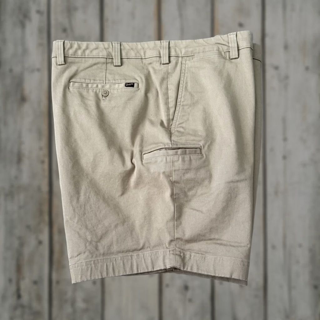 Vintage Duluth DuluthFlex Ballroom Shorts Mens 44 Khaki Roomy Utility Fit Shorts Size US 44 / EU 60 - 1 Thumbnail