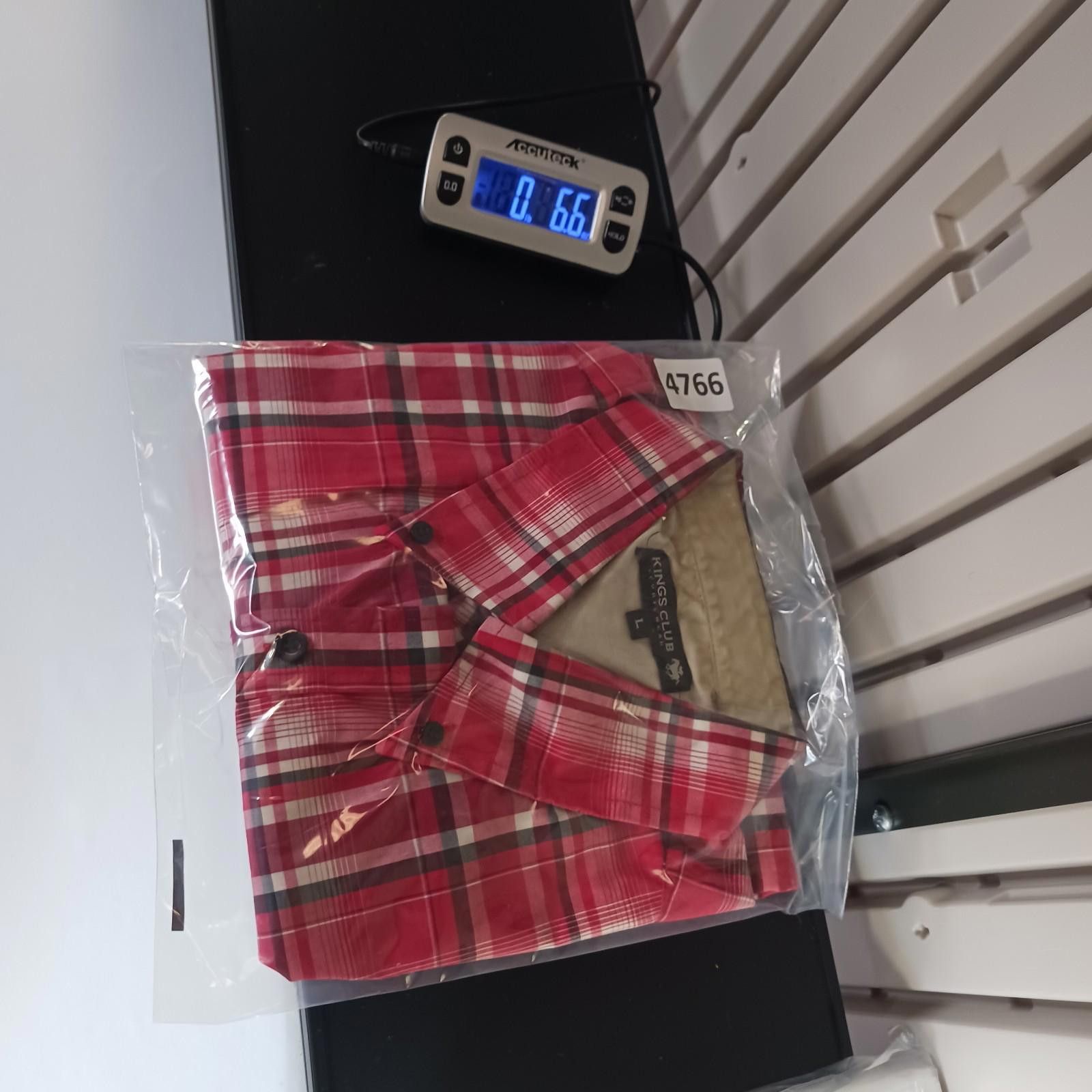 Other Kings Club Sportswear Men's Red Plaid Short Sleeve Shirt L Size US L / EU 52-54 / 3 - 7 Thumbnail