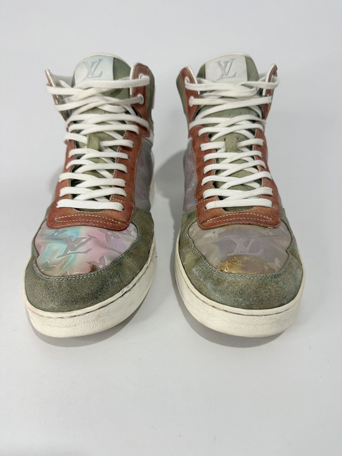 Louis Vuitton Louis Vuitton Monogram Canvas and Leather Rivoli Sneakers Size US 9.5 / EU 42-43 - 4 Thumbnail