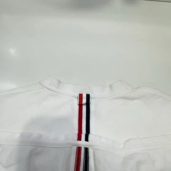 Thom Browne Thom Browne Short Sleeve T-Shirt with Stripes -2507 Size S / US 4 / IT 40 - 9 Thumbnail