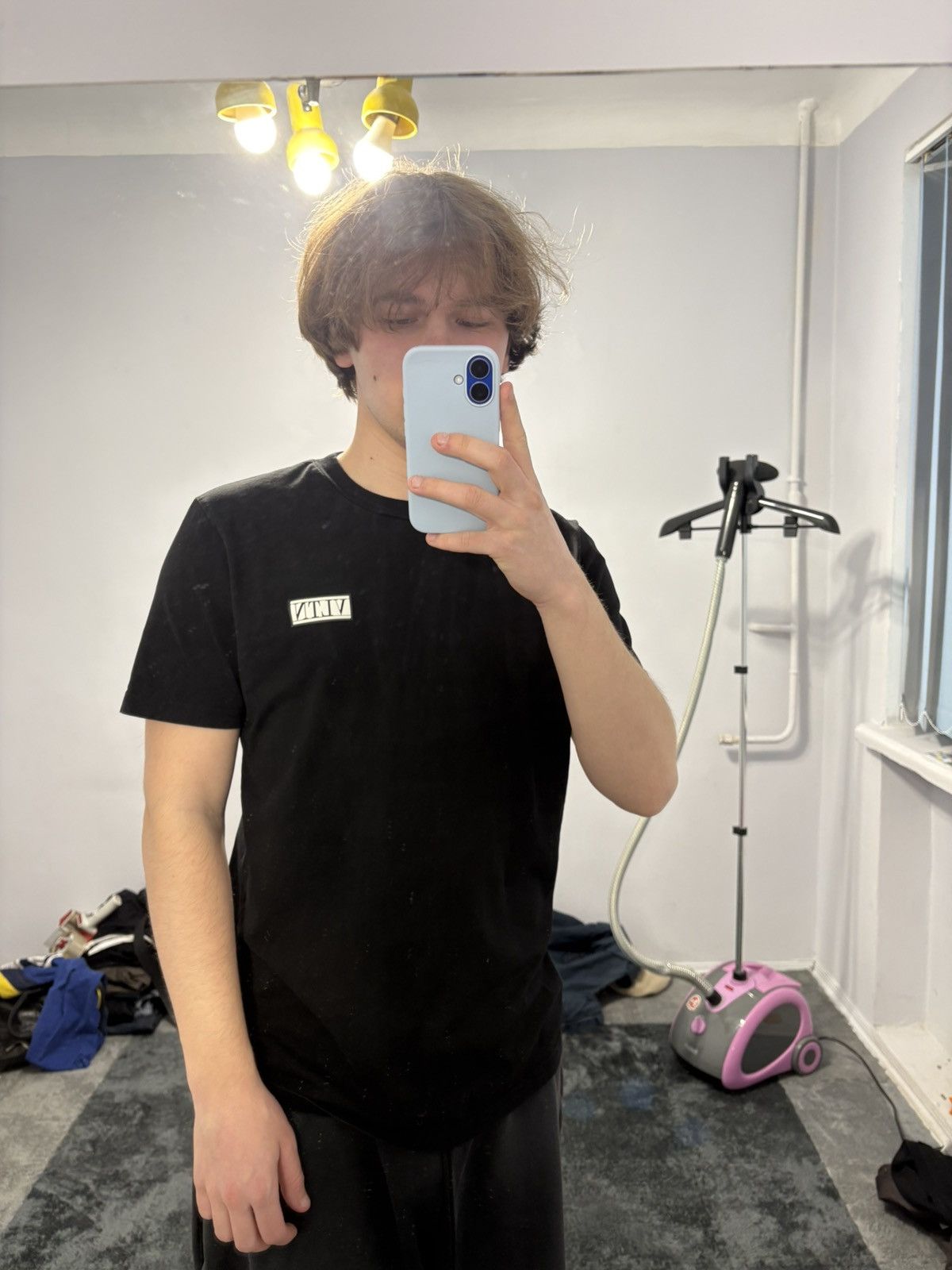 Valentino Valentino Small Logo Black Tee Size US L / EU 52-54 / 3 - 7 Thumbnail