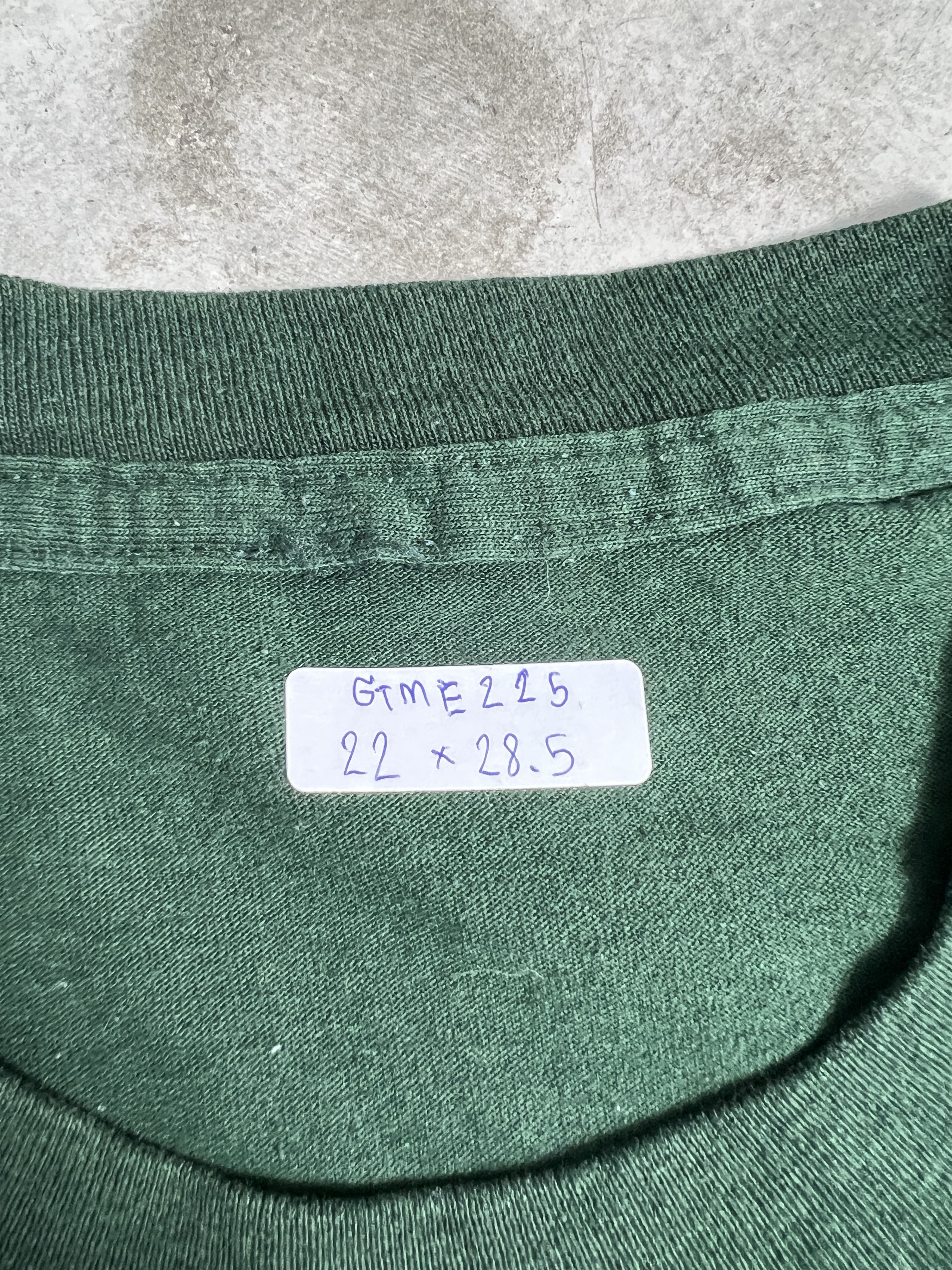 Vintage Vintage 90s Into the Woods Musical Promo Tee GTME225 Size US XL / EU 56 / 4 - 3 Thumbnail