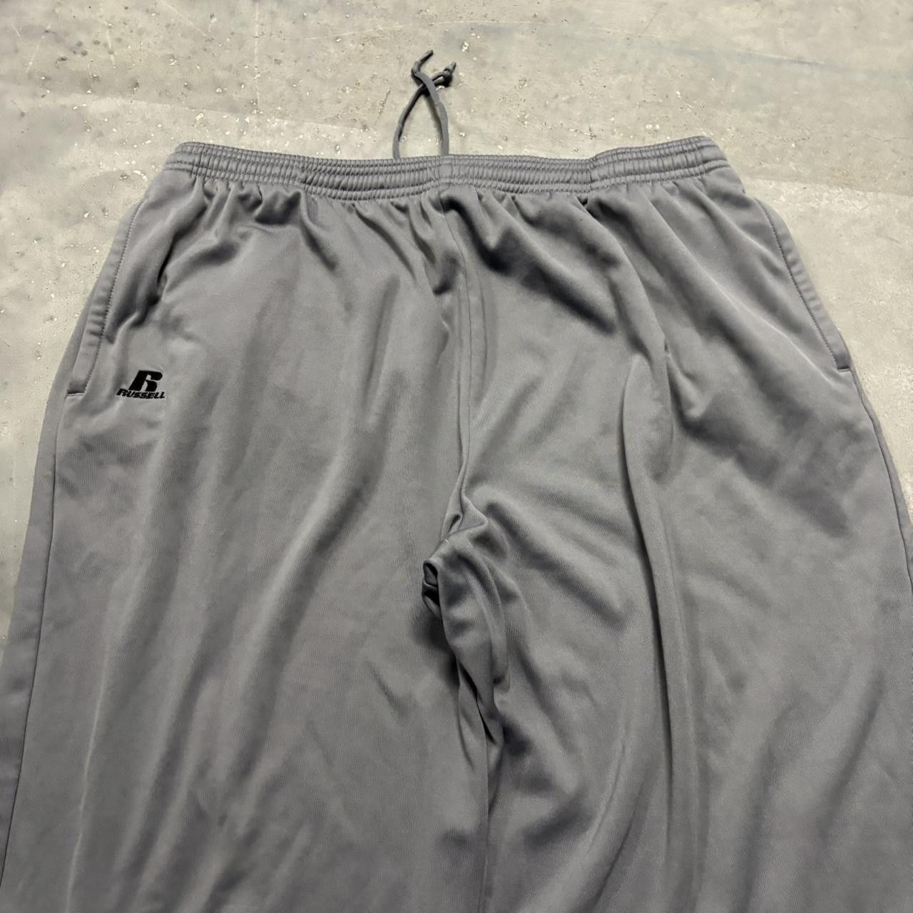 Russell Athletic × Vintage Crazy Vintage Y2K/2000s Baggy Grey Streetwear Russell Skater Sweatpants! Size US 34 / EU 50 - 4 Thumbnail