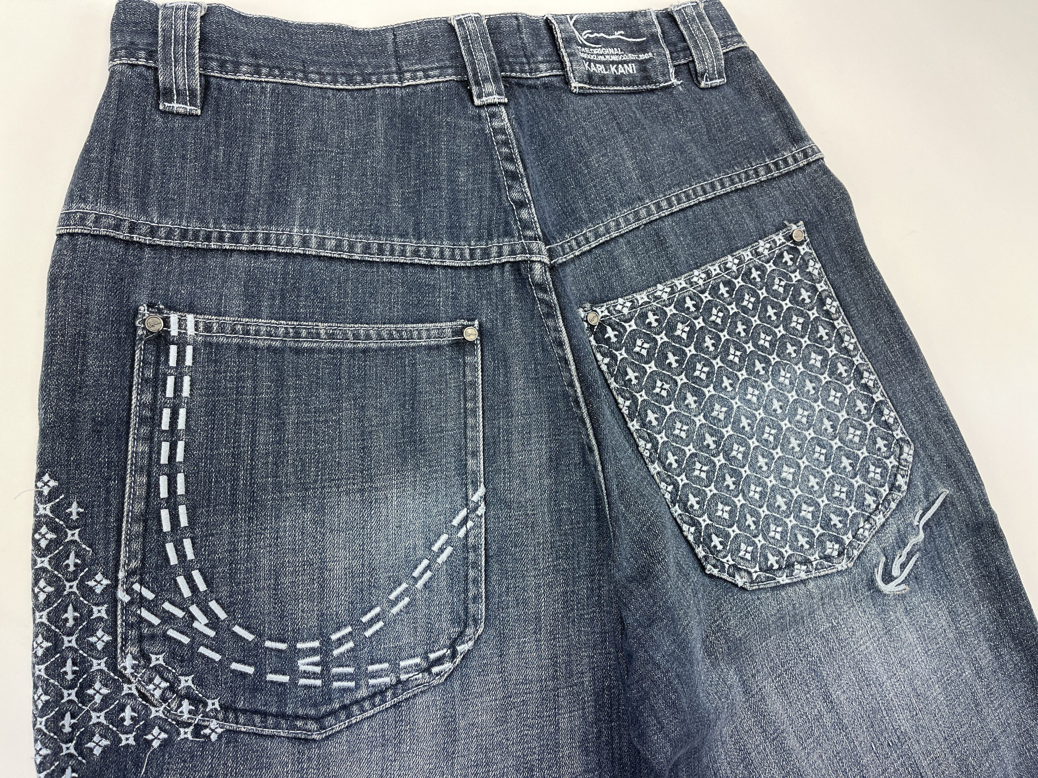 Karl Kani KARL KANI shorts, vintage hip hop baggy jeans, 90s size W 30 Size US 30 / EU 46 - 5 Thumbnail