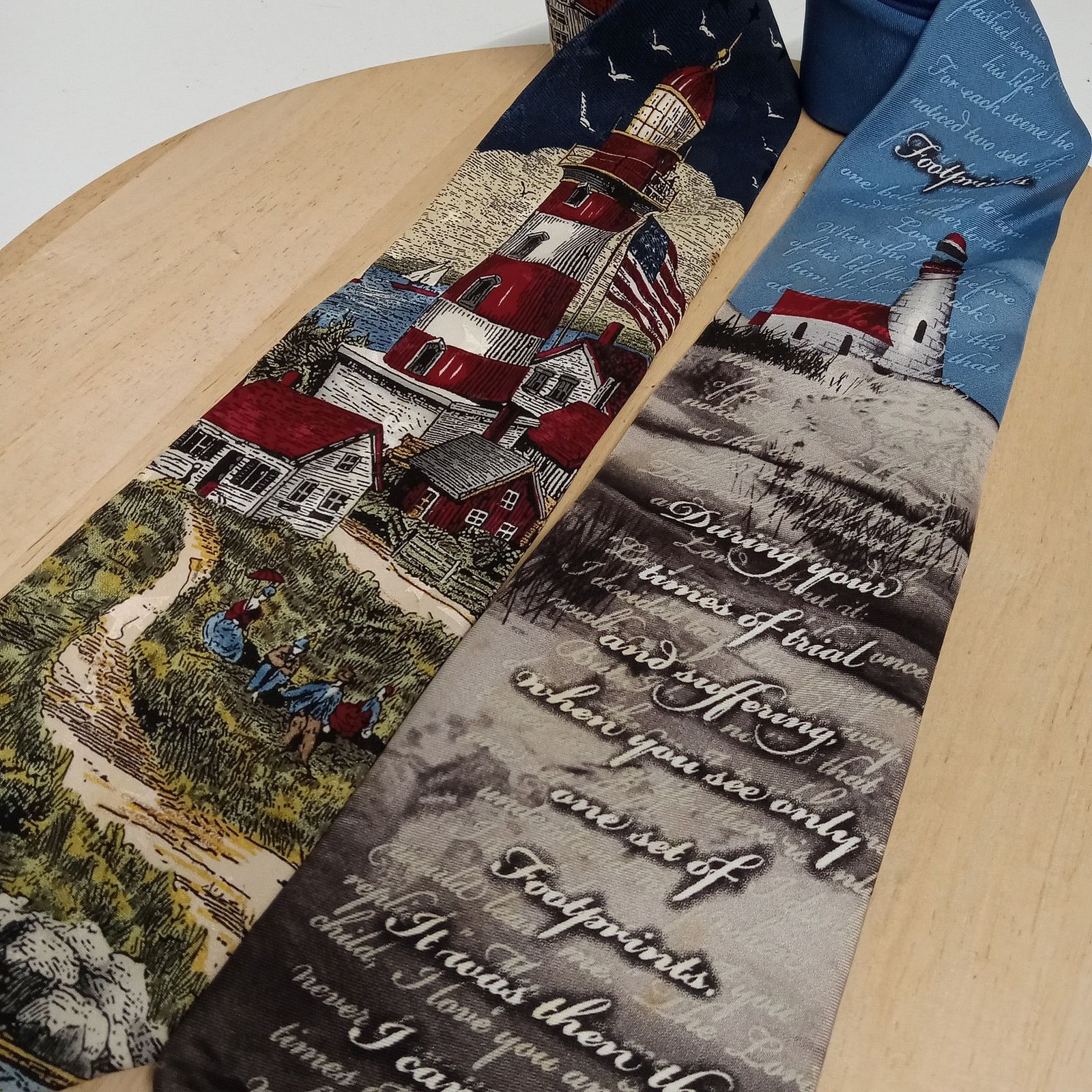 Van Heusen Set Of 2 Men's Ties Larson/Van Heusen Corporate Casual Size ONE SIZE - 2 Thumbnail