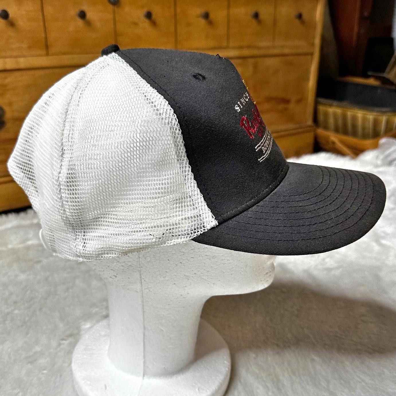 New Era × Vintage Vintage New Era Trucker Cap Rack & Helens Bar Grill Snapback Size ONE SIZE - 5 Thumbnail