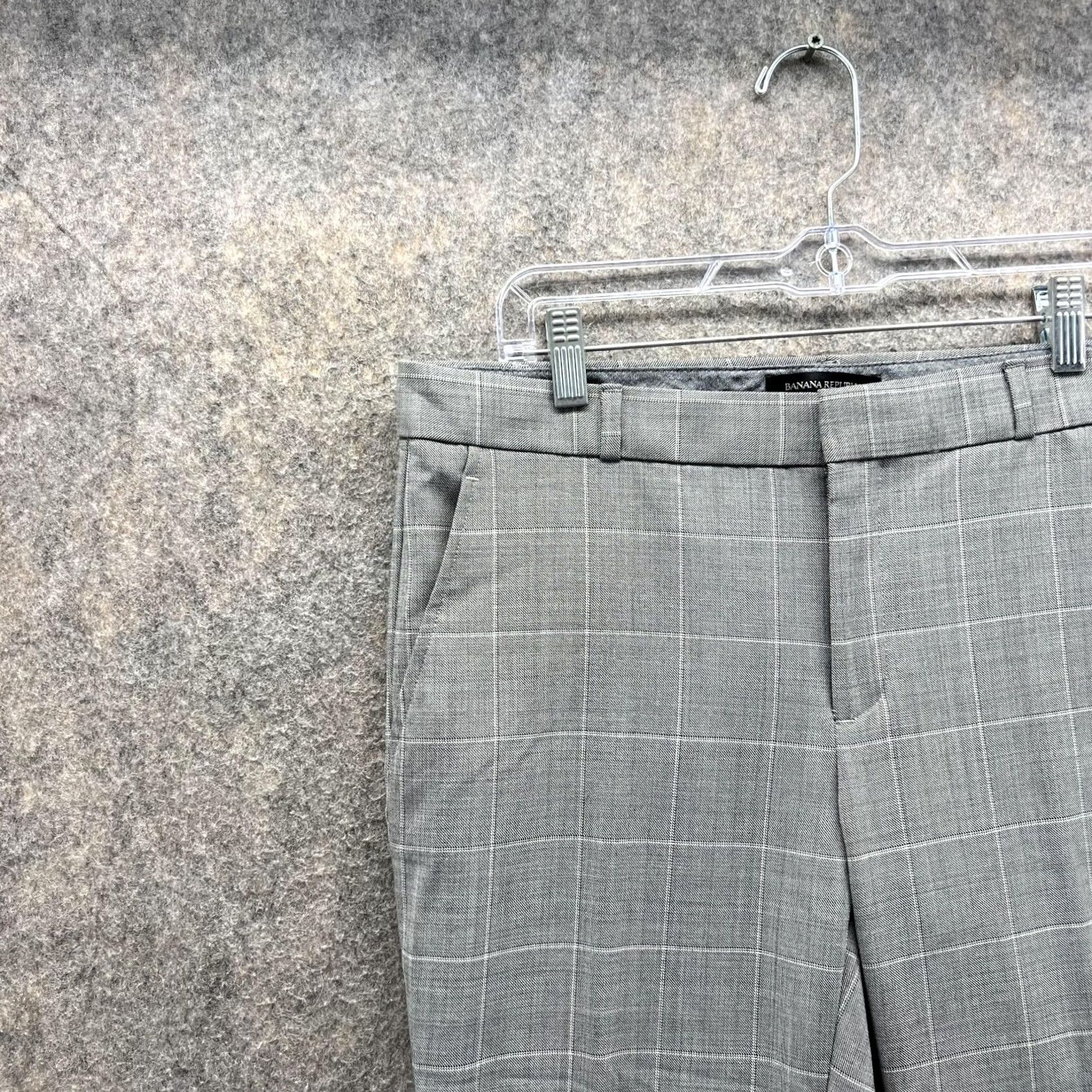 Banana Republic Banana Republic Pants Women 8 Gray Wool Chino Straight Rise Mid 34 in Inseam 30 in Button Zip Pockets Size 30" / US 8 / IT 44 - 3 Thumbnail