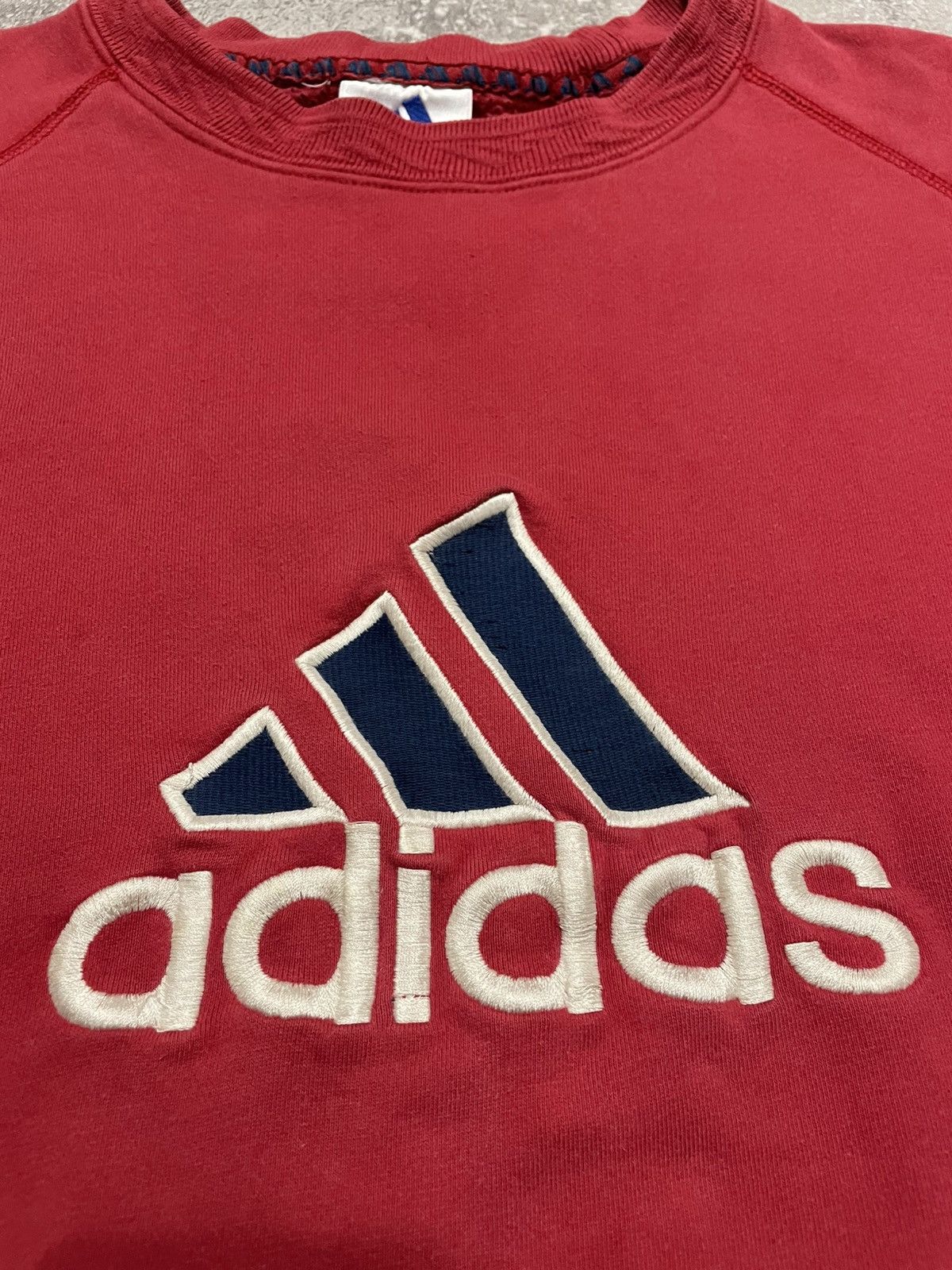 Adidas × Vintage Vintage Adidas Big Embroider Logo Boxy Baggy Sweatshirt 90s Size US L / EU 52-54 / 3 - 6 Thumbnail