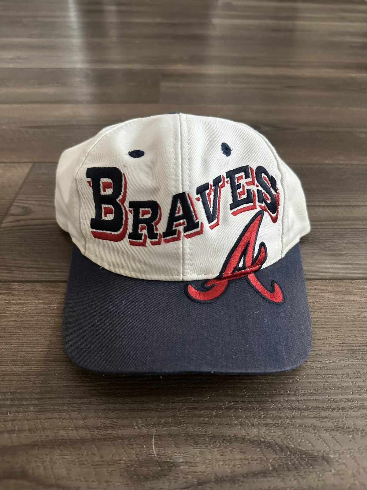 Vintage 90s Atlanta Braves The Game x MLB Snapback Cap VTG