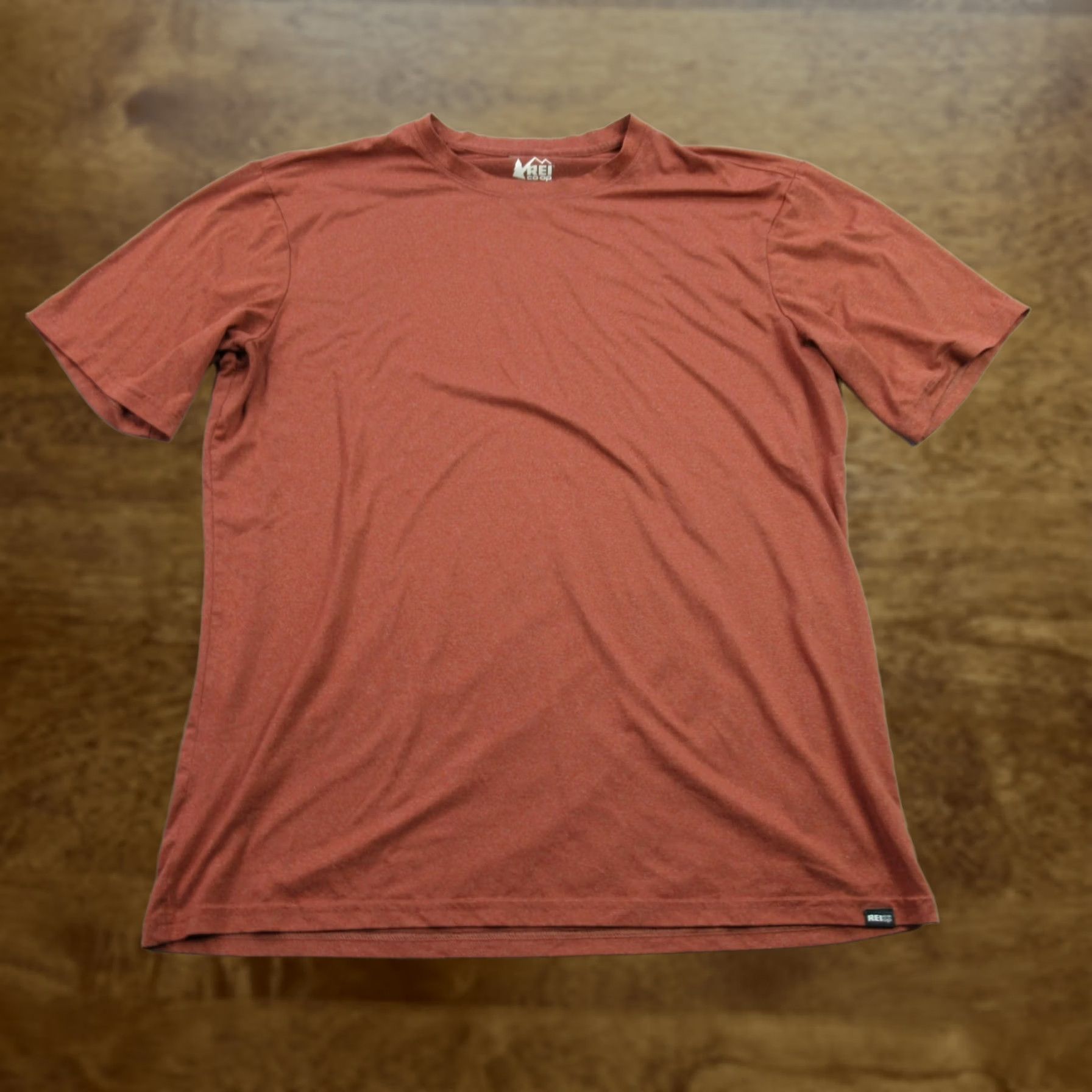 Vintage REI Shirt Mens Medium Short Sleeve Crew Neck Outdoors Lightweight Rust Casual Size US M / EU 48-50 / 2 - 1 Thumbnail