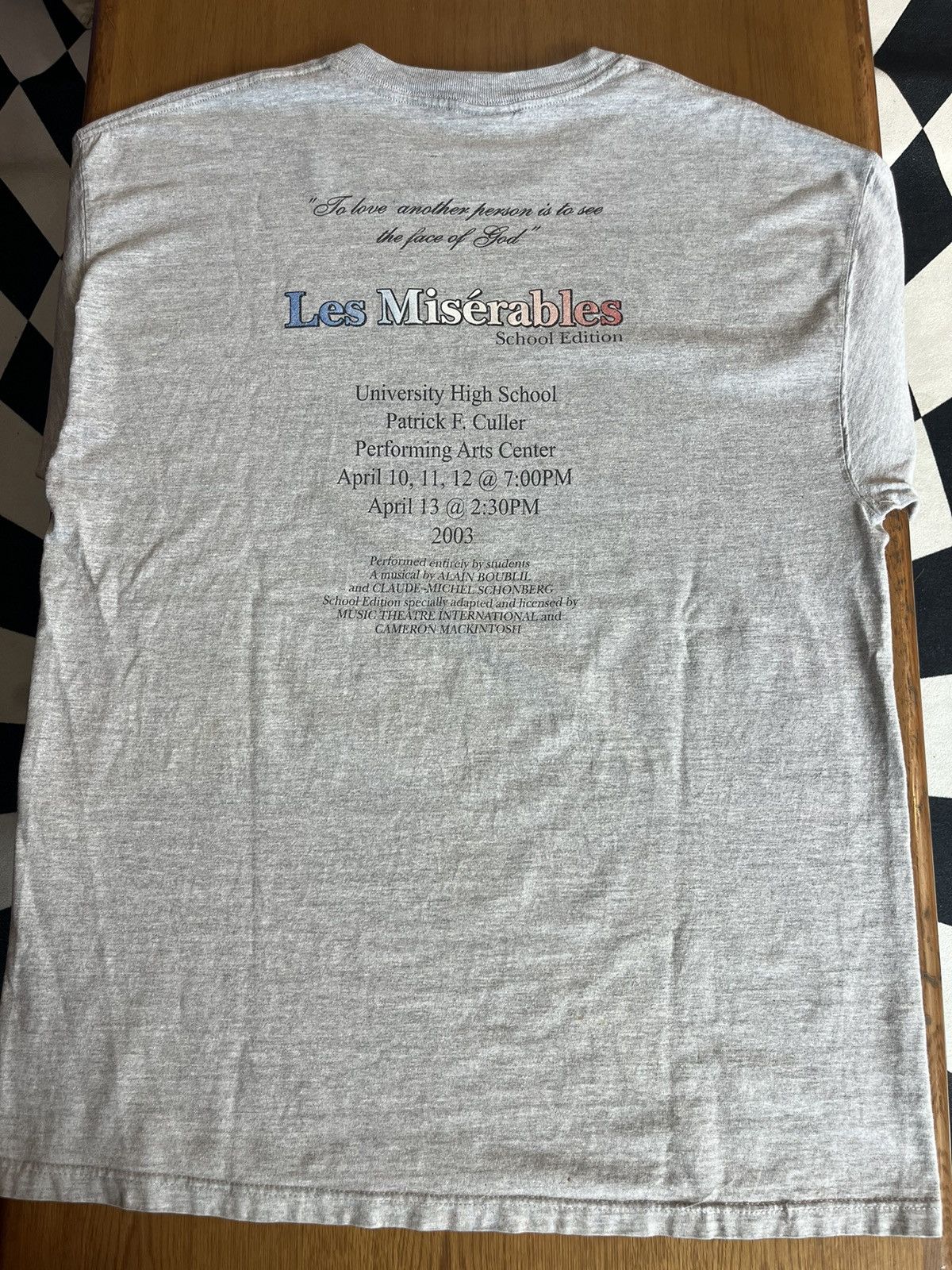 Arts & Science Vintage MTI Les Miserables School Edition 2003’s Tshirt Size US L / EU 52-54 / 3 - 9 Thumbnail