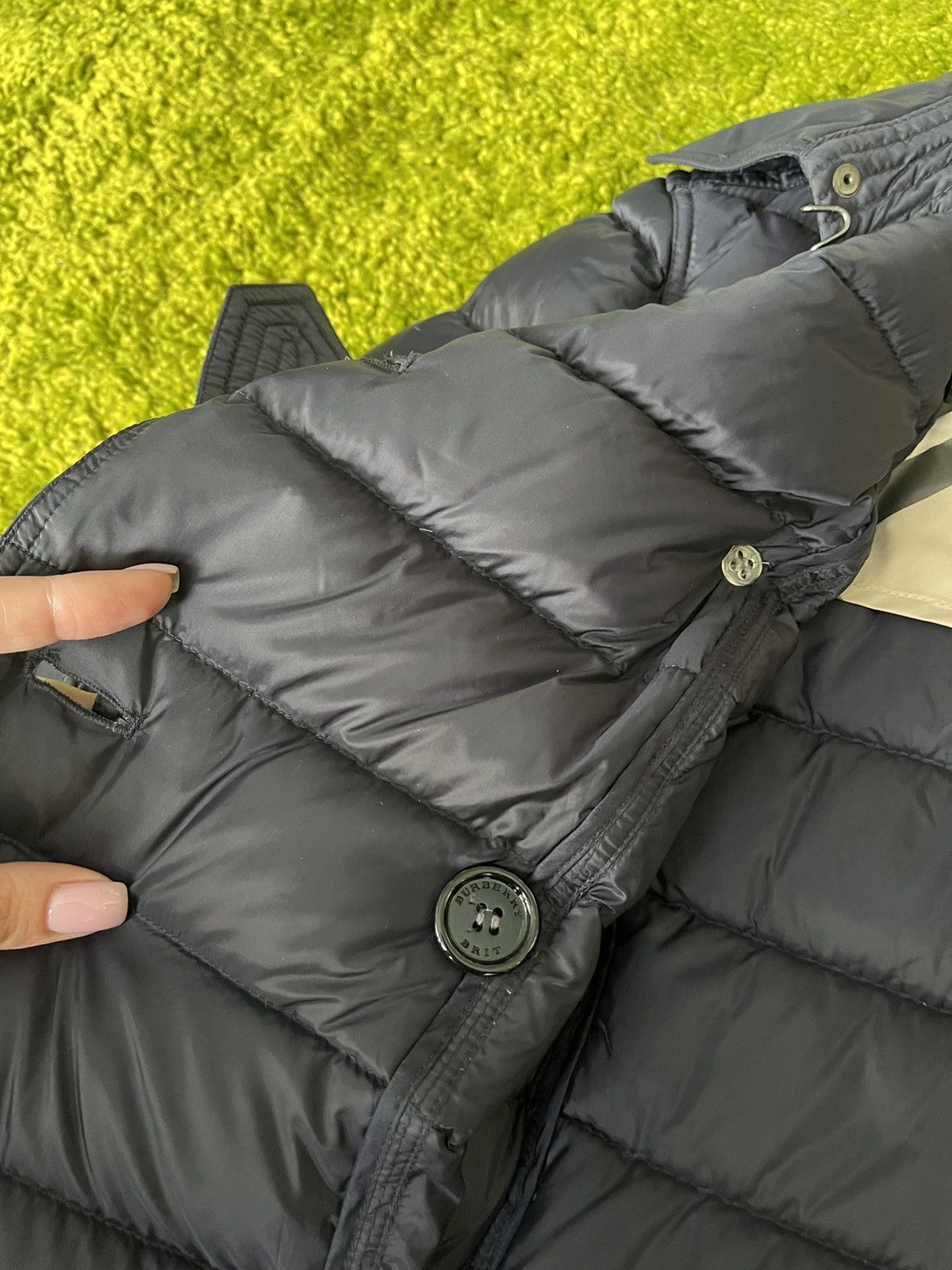 Burberry × Designer Burberry Brit belted down puffer jacket Size L / US 10 / IT 46 - 20 Thumbnail