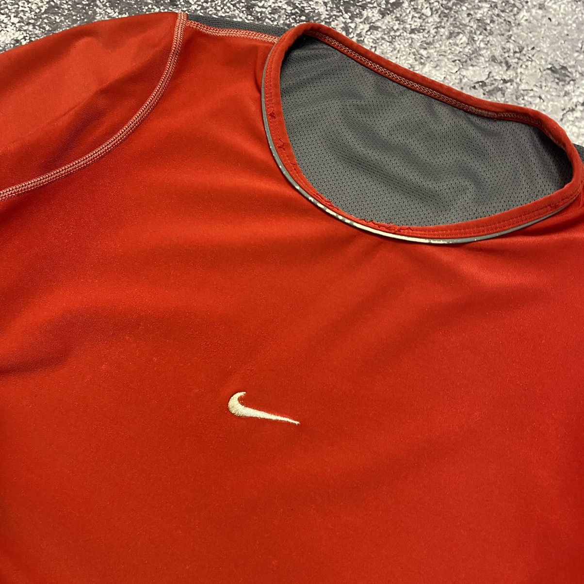 Vintage Vintage Nike Dri Fit Termo Shirt Sportwear Size US S / EU 44-46 / 1 - 3 Thumbnail
