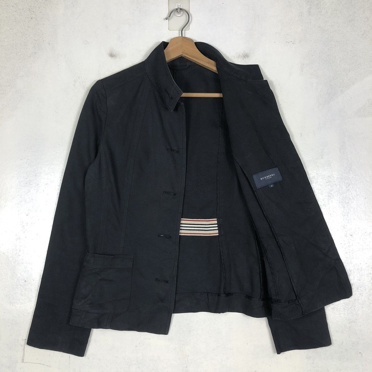 Burberry 📌CROPPED BUTTON JACKET BURBERRY LONDON Size M / US 6-8 / IT 42-44 - 12 Thumbnail
