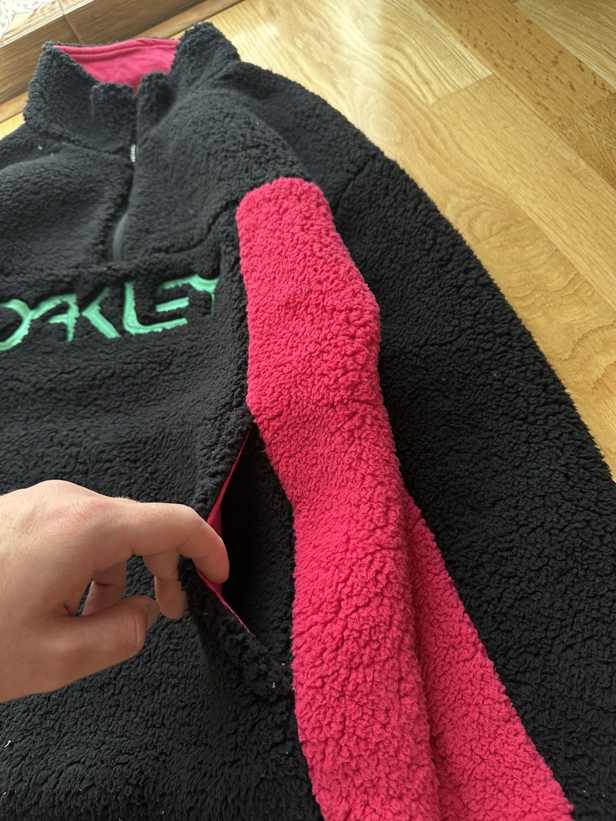 Oakley × Vintage Oakley Fleece Performance Sz xc Black Pink Fuzzy Sherpa Size XS / US 0-2 / IT 36-38 - 3 Thumbnail