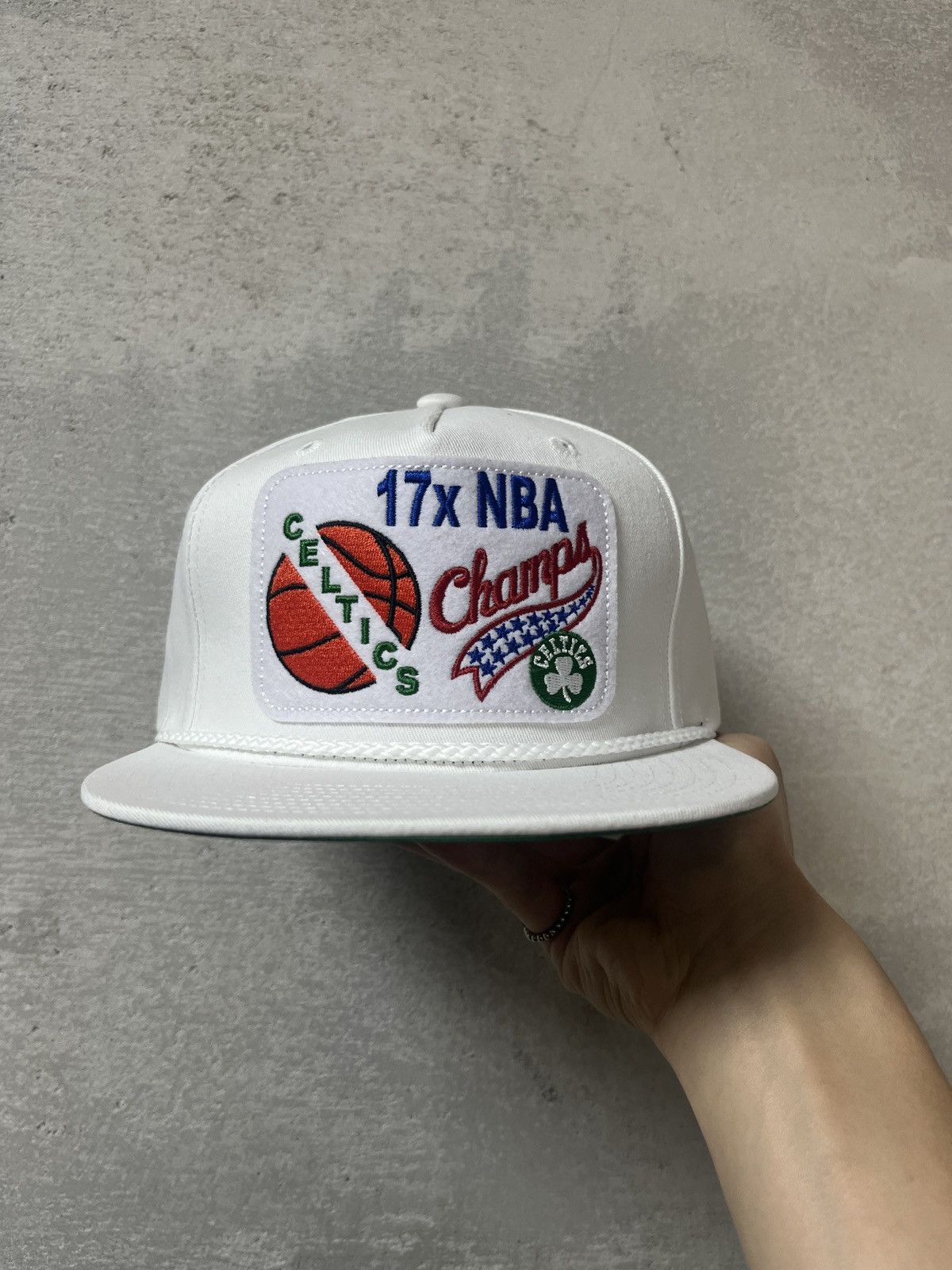 Mitchell & Ness × NBA Mitchell Ness NBA Boston Celtics 17x Champs Patch SnapBack Size ONE SIZE - 2 Thumbnail