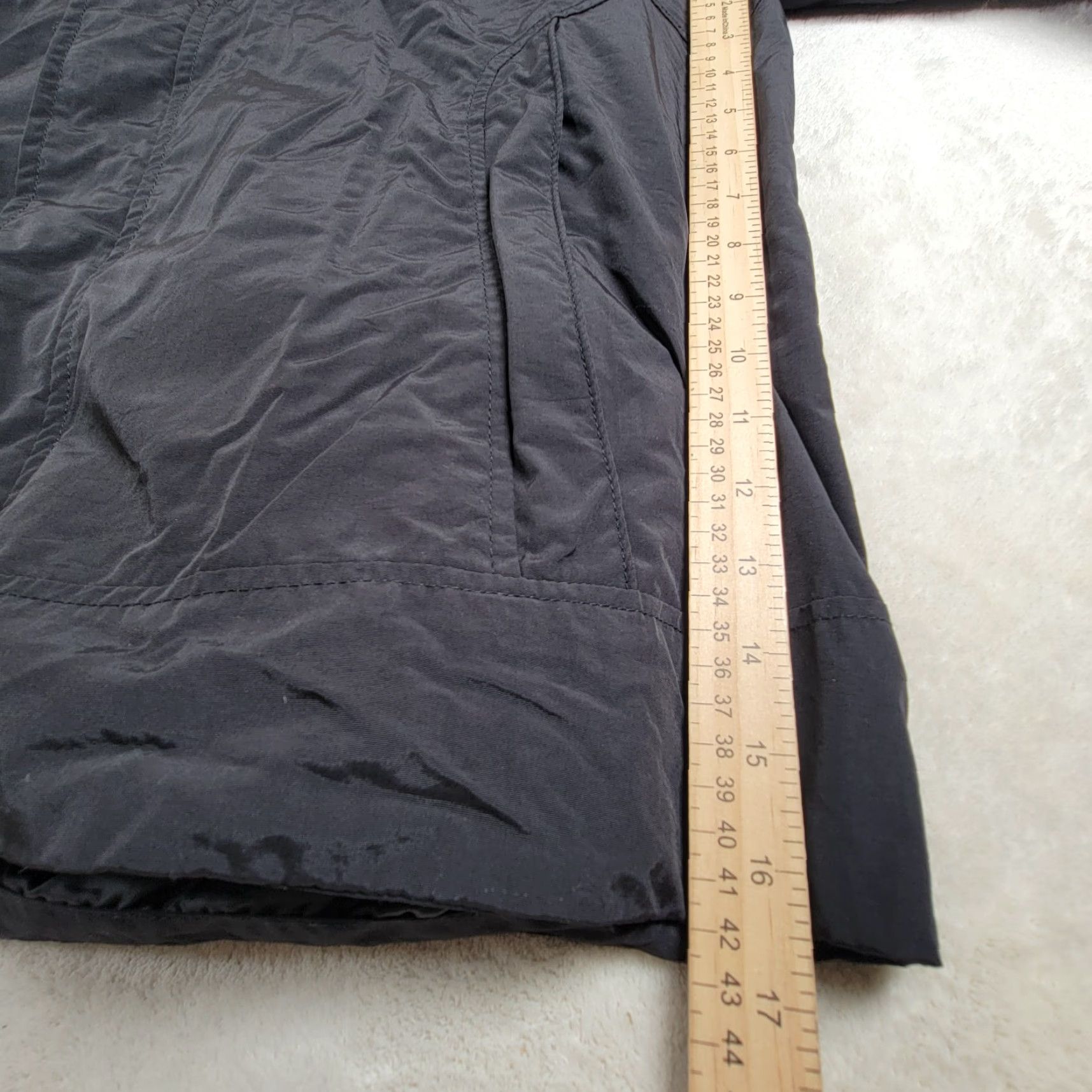 Rothco Rothco Packable Rain Jacket Black Men's Size Large Jacket Rain Coat Zip Polyester Packable Travel Casual Mens - but must avoid extra spaces. Size US L / EU 52-54 / 3 - 6 Thumbnail