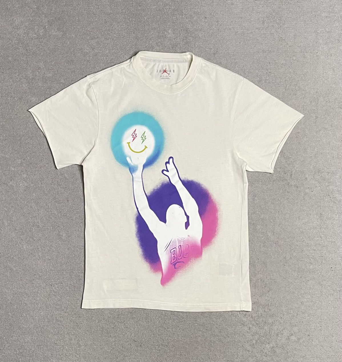 J Balvin × Jordan Brand Vintage Cream T-Shirt Tee Jordan J. Balvin Streetwear Drip Size US S / EU 44-46 / 1 - 1 Thumbnail