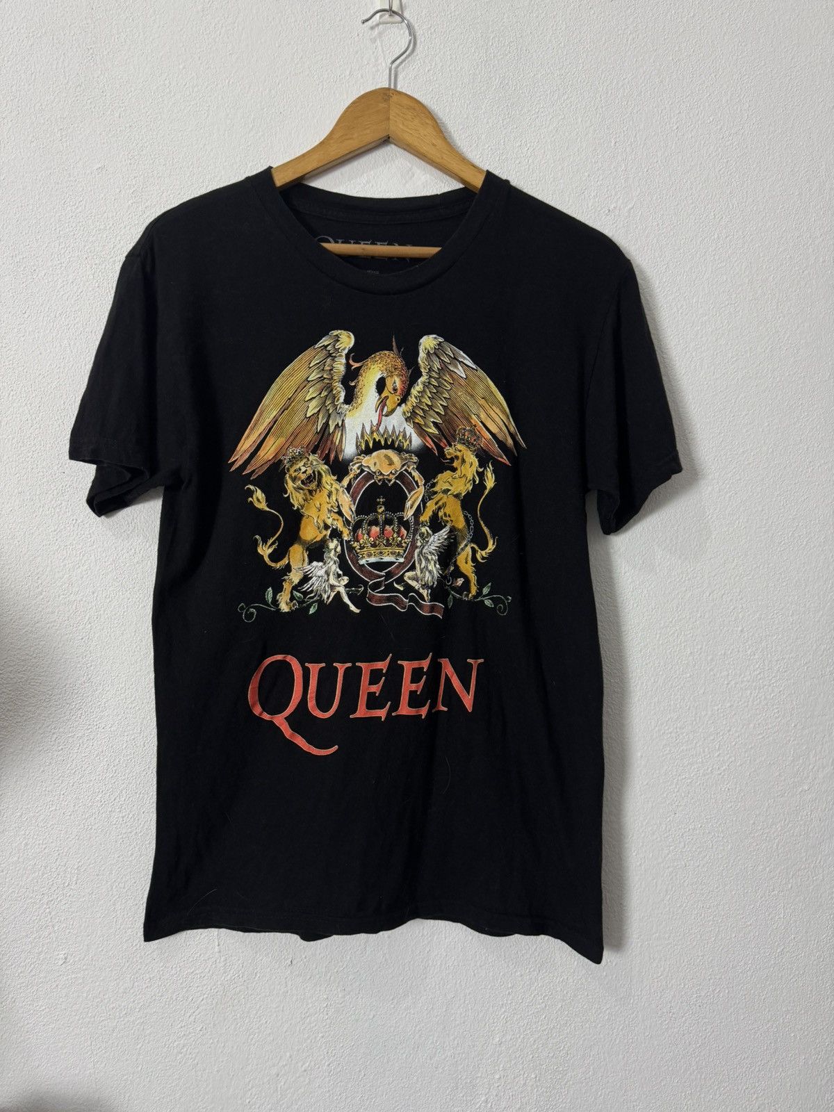 Band Tees Queen band tee Size US S / EU 44-46 / 1 - 1 Thumbnail