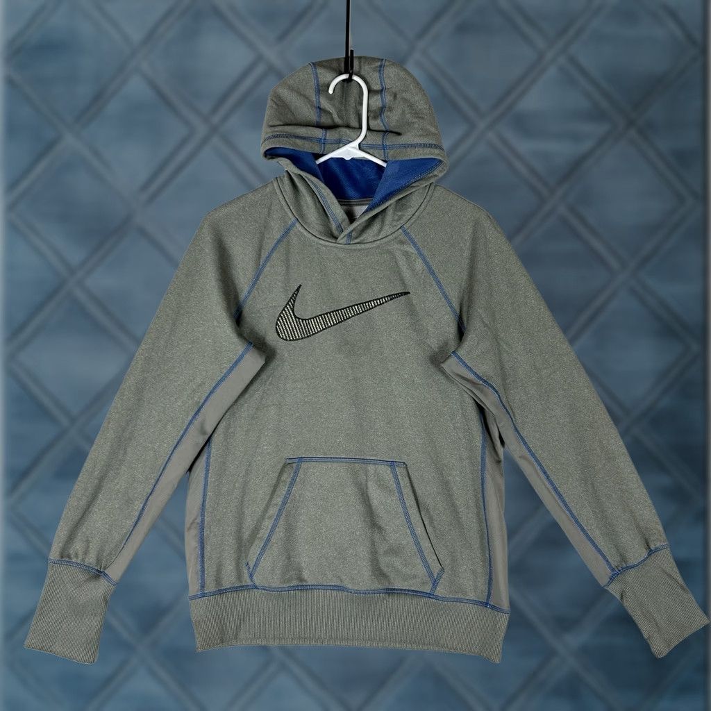 Nike Nike Therma Hoodie Womens Size M Gray Pullover Sweatshirt Athletic Top Size M / US 6-8 / IT 42-44 - 1 Thumbnail