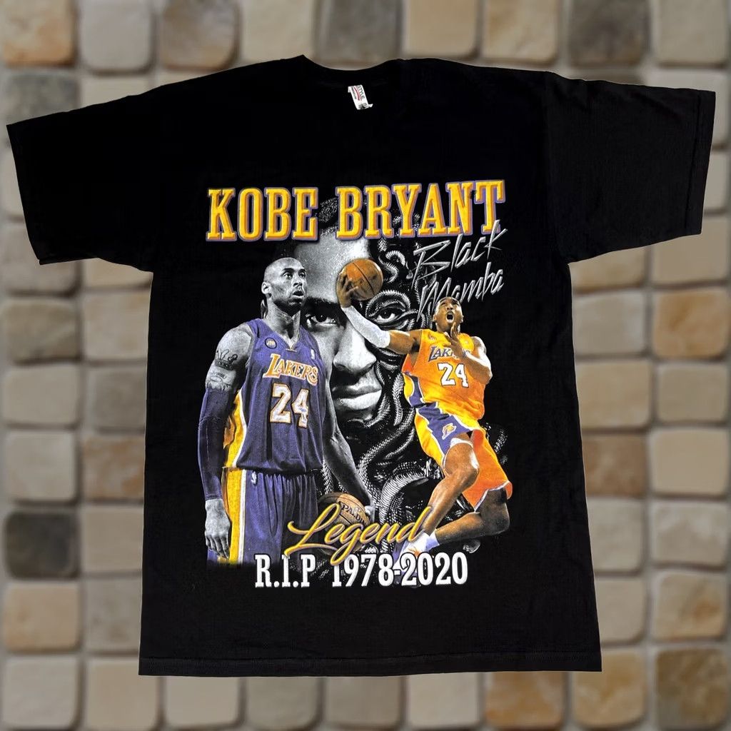 Vintage Kobe Bryant Black Mamba Legend R.I.P. 1978-2020 T-Shirt Size M Black Mens Shirt Size US M / EU 48-50 / 2 - 1 Thumbnail
