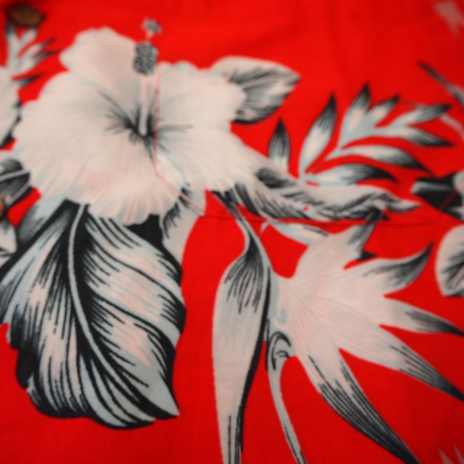 Other Alvish Men’s Hawaiian Shirt XL Red Floral Bamboo Tropical Size US XL / EU 56 / 4 - 3 Thumbnail