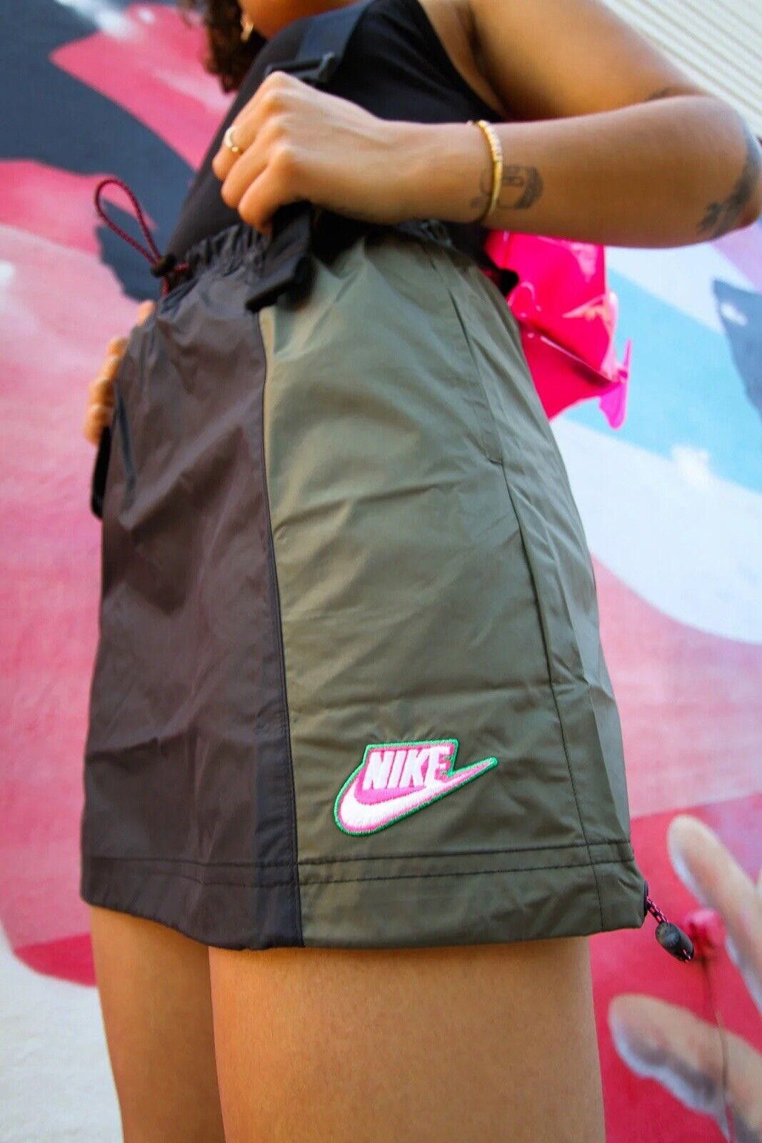 Nike Nike Sportswear Icon Clash Woven Mini Skirt Green/Black Size 32" / US 10 / IT 46 - 4 Thumbnail