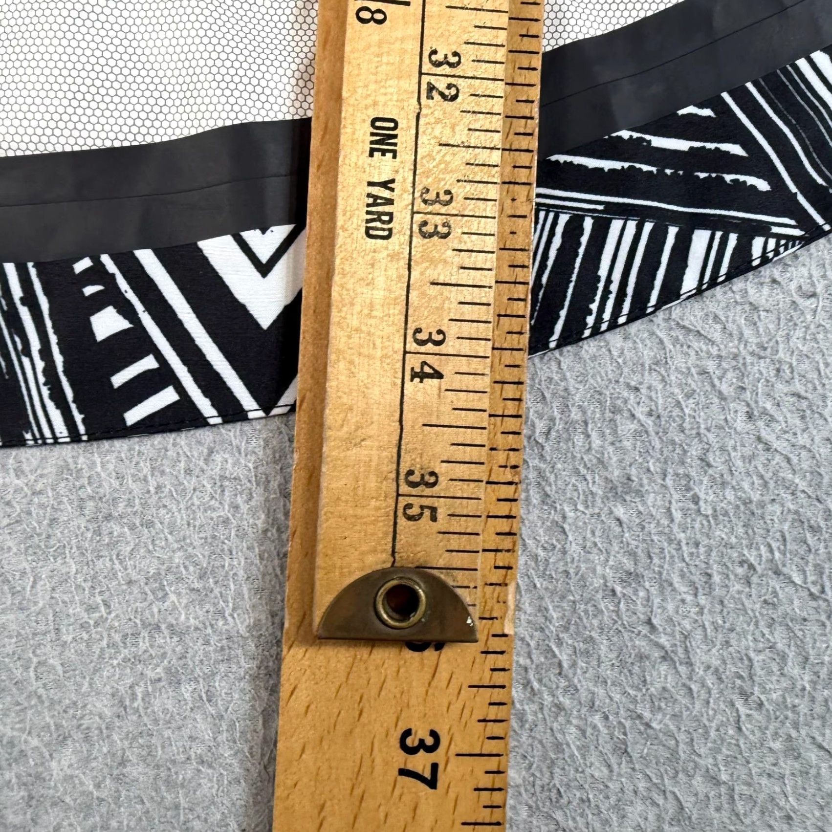Sweaty Betty Sweaty Betty Womens One Size Black Geometric Hooded 1/2 Zip Windbreaker Jacket Size ONE SIZE - 7 Thumbnail