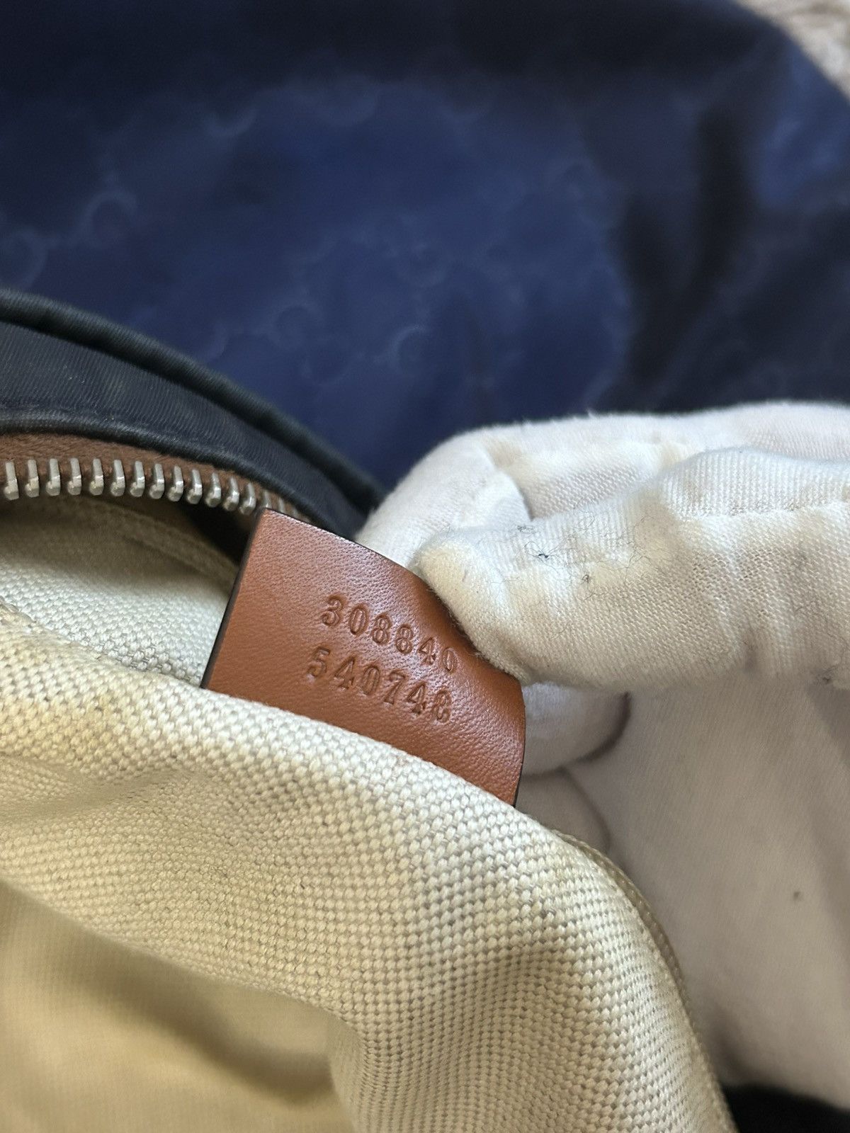 Gucci Gucci GG Canvas Monogram Crossbody Bag Size ONE SIZE - 6 Thumbnail