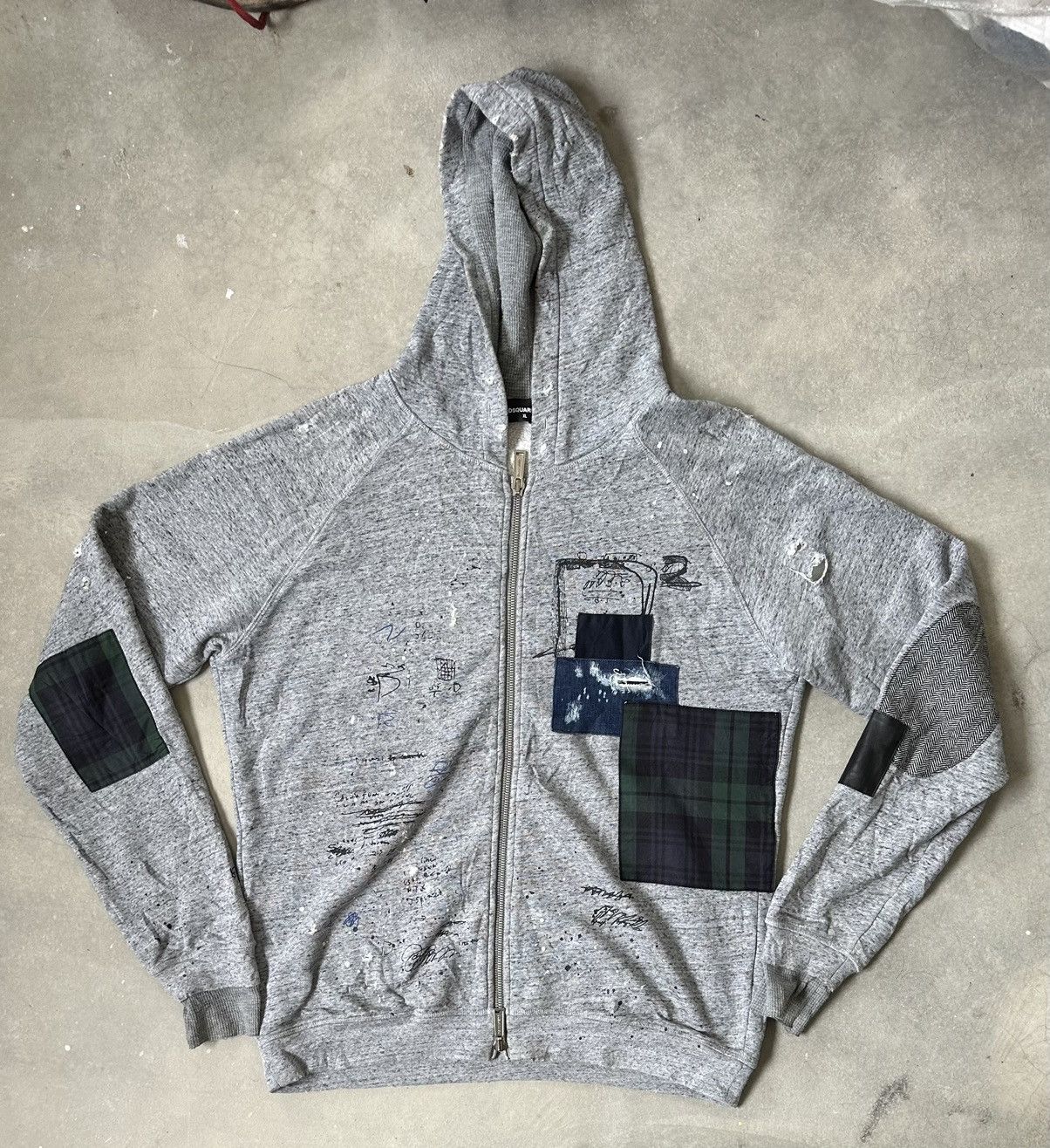 Dsquared2 VINTAGE DSQUARED2 DISTRESSED PATCWORK HOODIE Size US XL / EU 56 / 4 - 1 Thumbnail