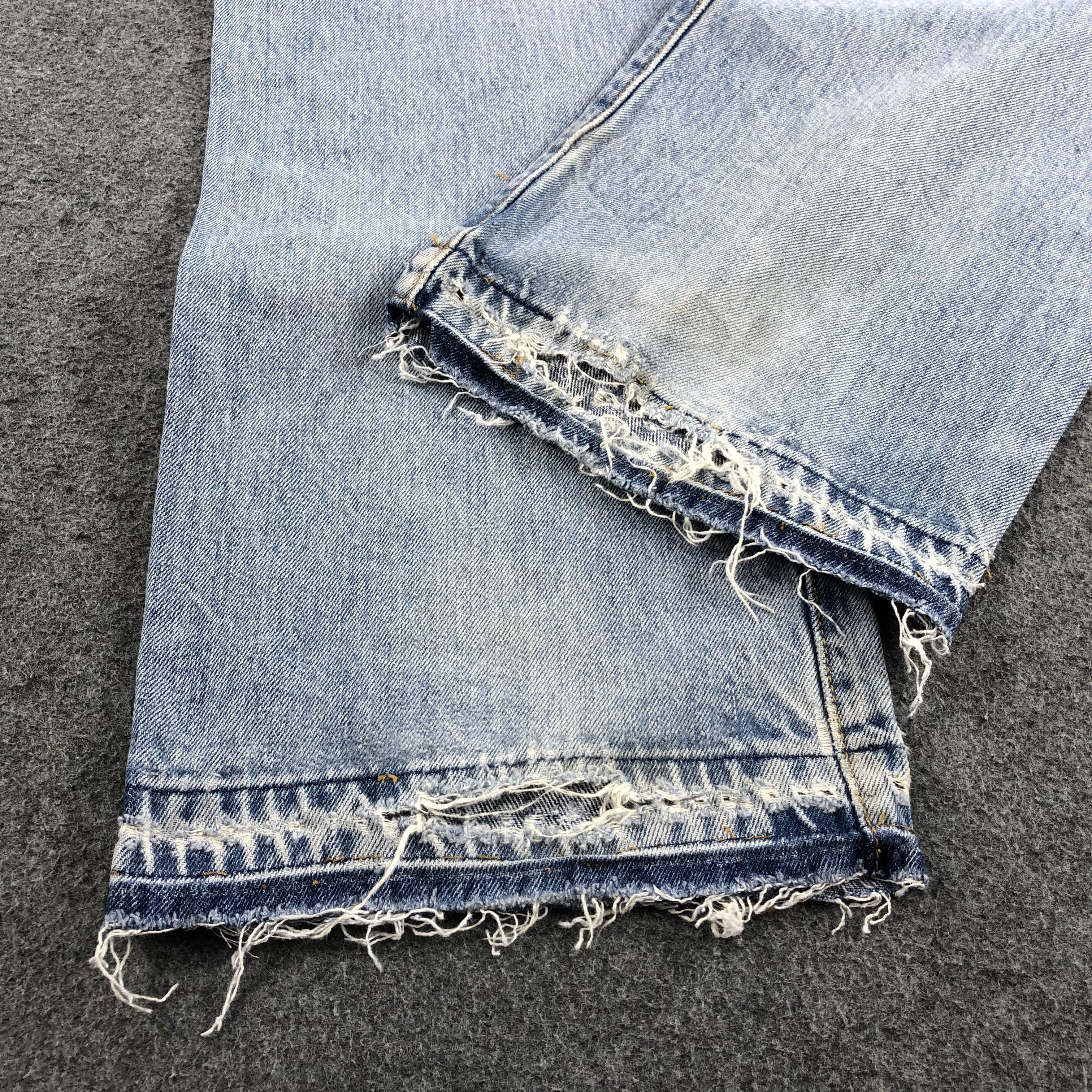 Levi's Vintage Levis 501 Jeans Stone Wash Denim KJ430 Size US 37 - 6 Thumbnail