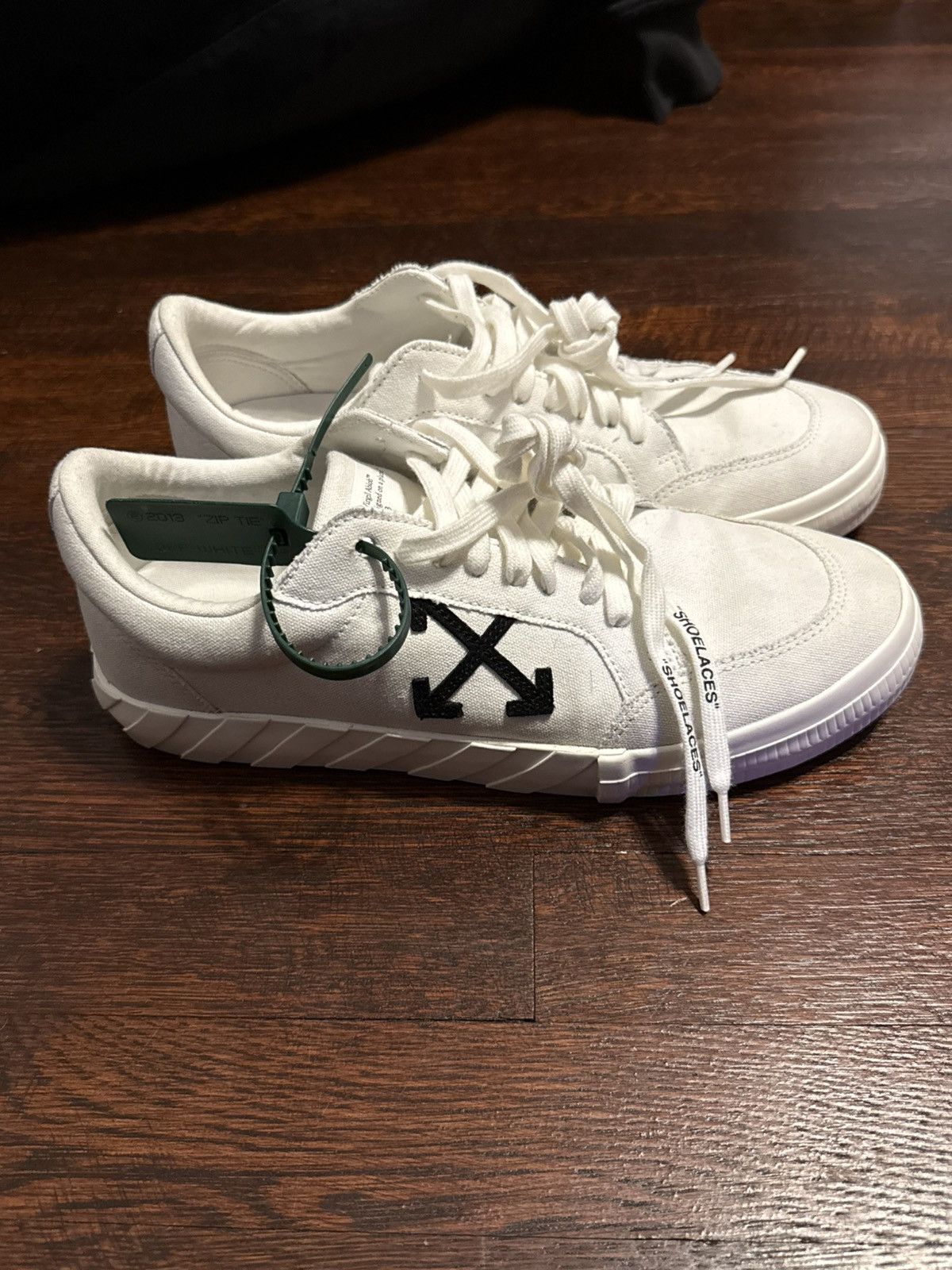 Off-White Off-White c/o Virgil Abloh Size US 11 / EU 44 - 2 Thumbnail