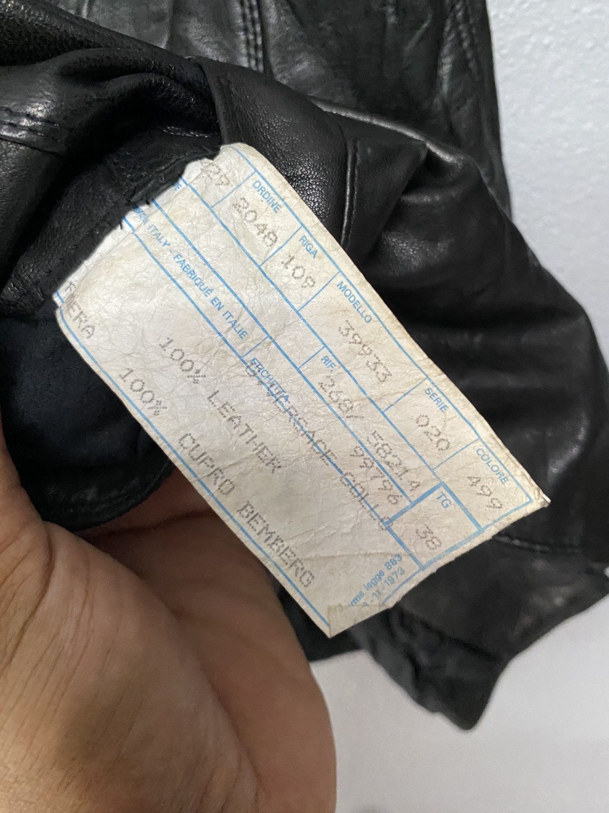Versace Vintage Gianni versace leather jacket J5 Size XS / US 0-2 / IT 36-38 - 6 Thumbnail