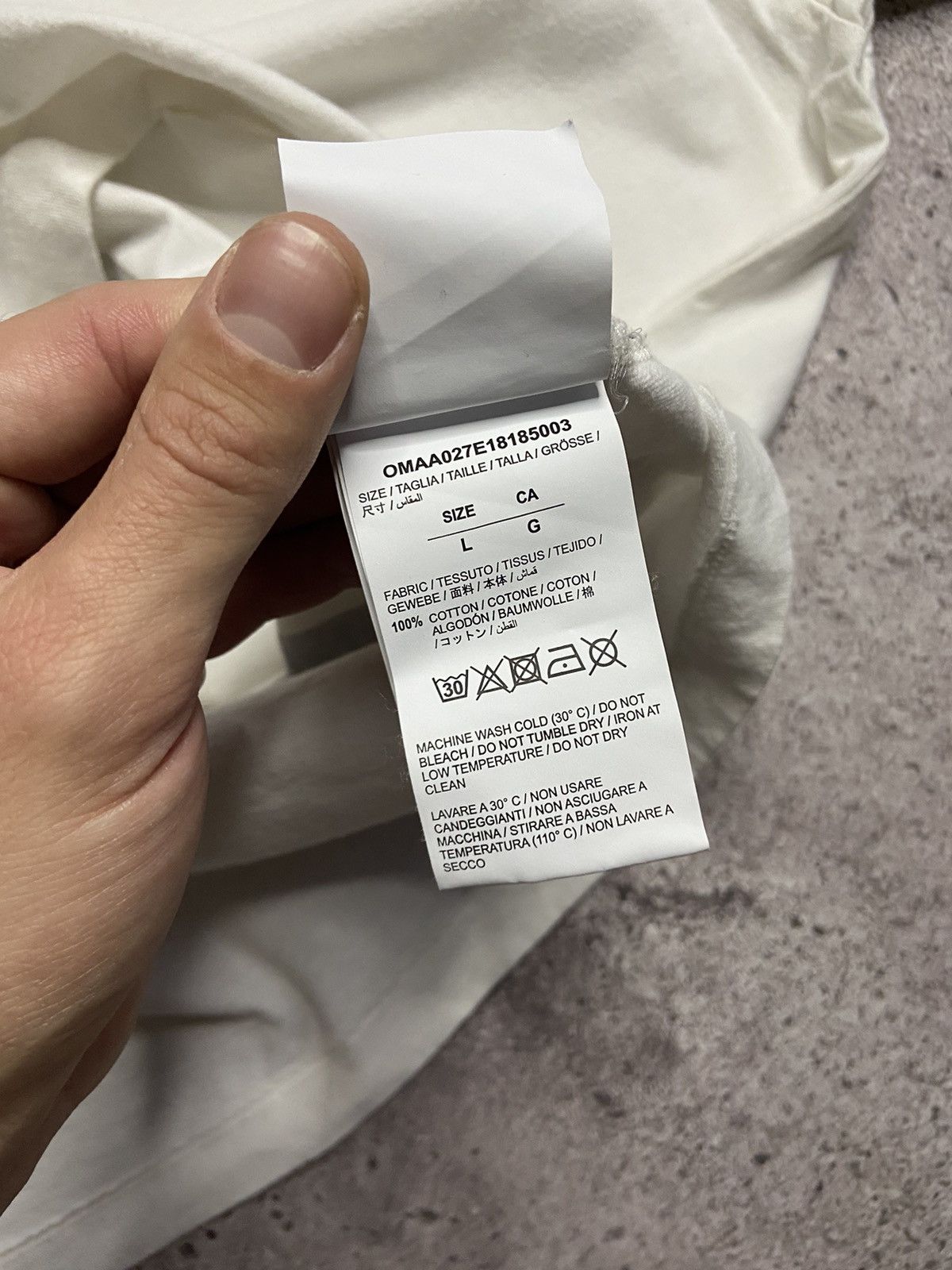 Off-White Off White Medium Spell Out White Tee Virgil Abloh Size US L / EU 52-54 / 3 - 7 Thumbnail