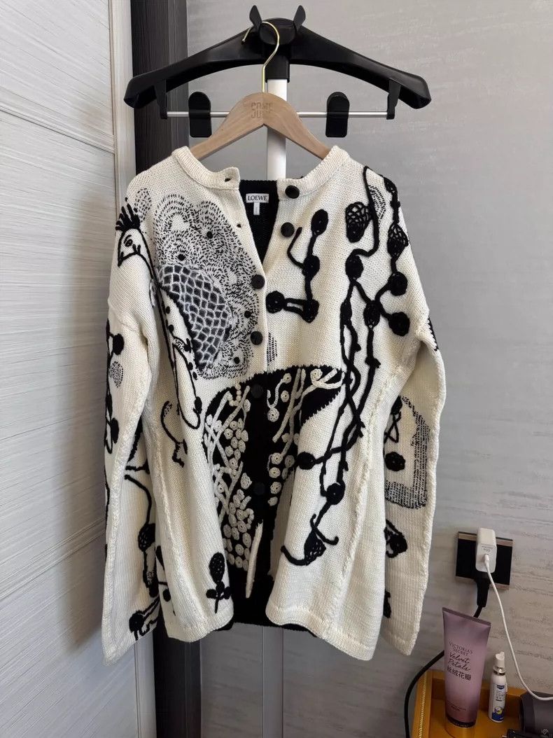 Loewe LOEWE A sweater cardigan Size S / US 4 / IT 40 - 1 Thumbnail