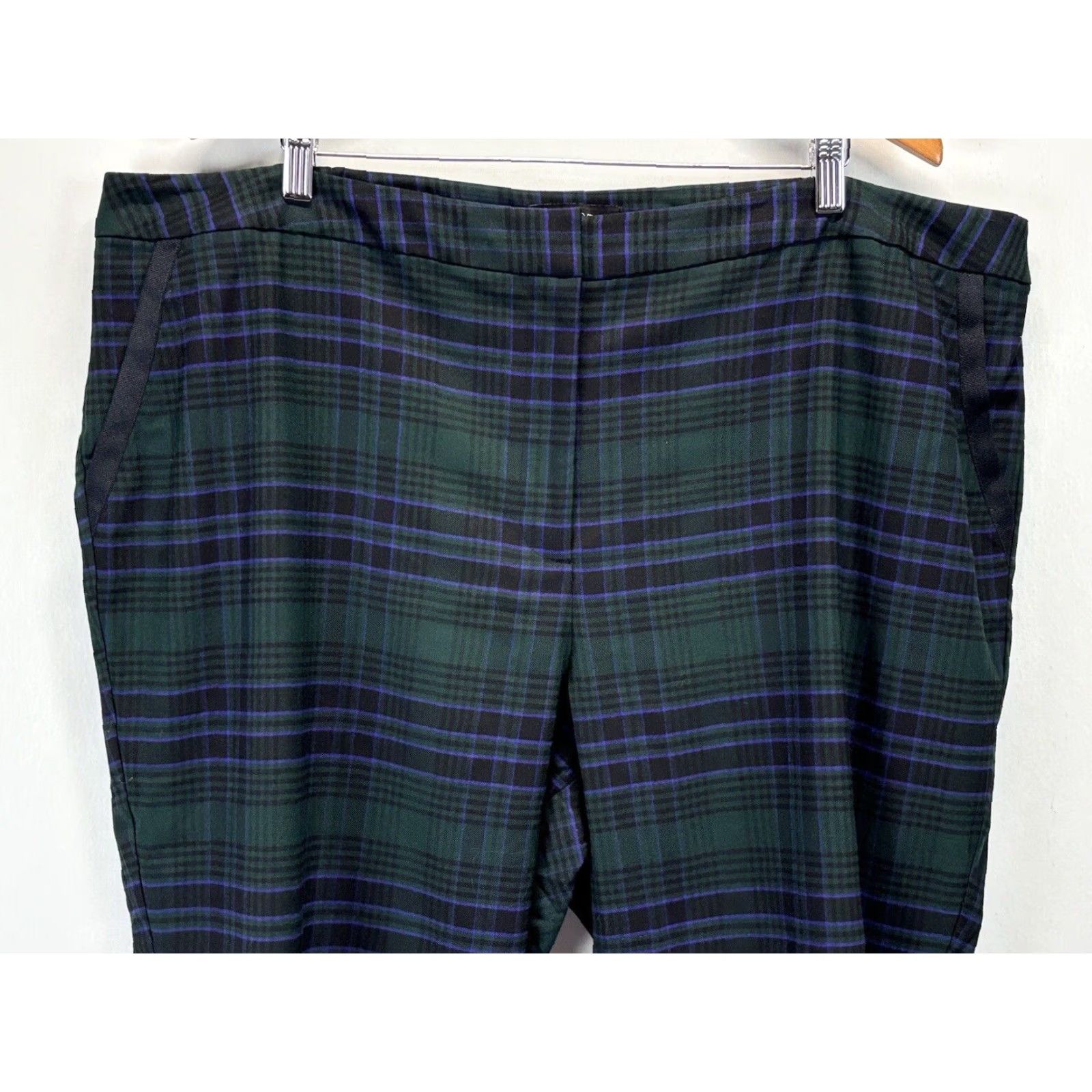Talbots VINTAGE Talbots Women's Plus Wool Blend Dress Pants Sz 24W Black Watch Tartan Plaid Size 42" / US 20 - 2 Thumbnail