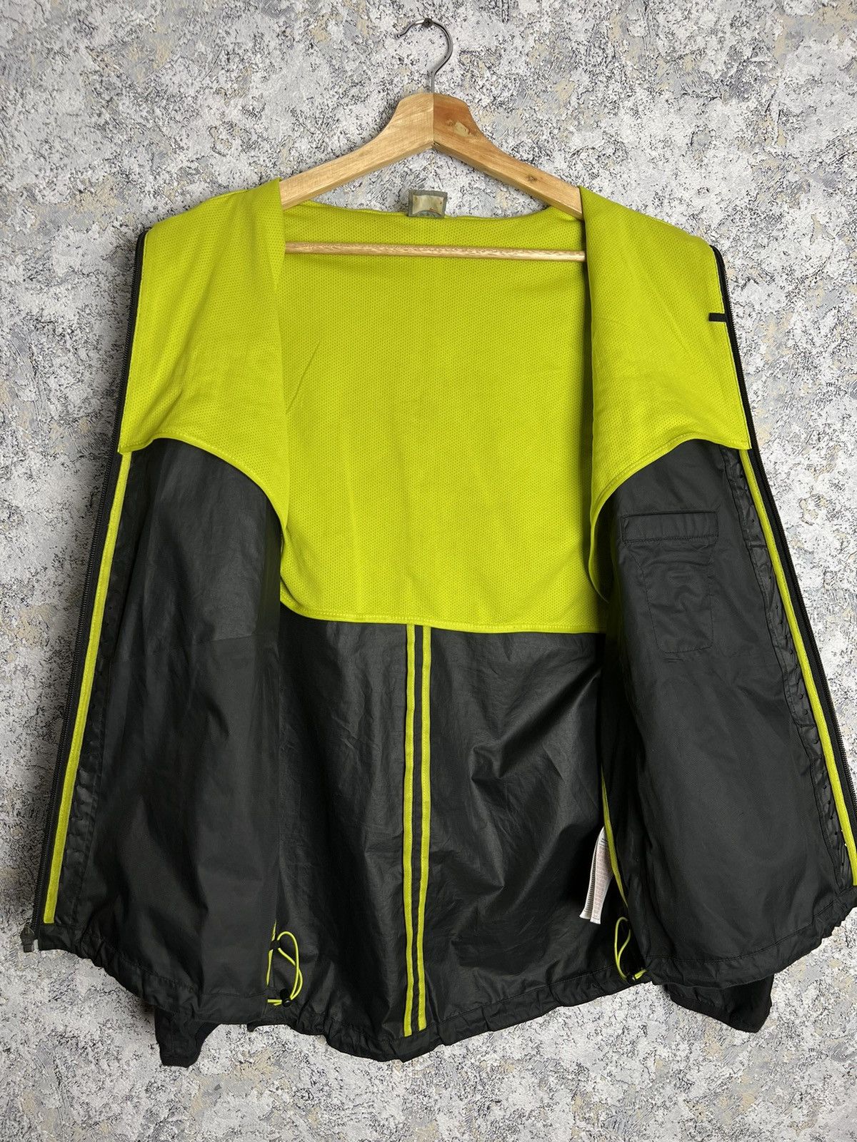 Nike × Vintage Nike Vintage Black Nylon Track Jacket Windbreaker Swoosh Size US M / EU 48-50 / 2 - 5 Thumbnail