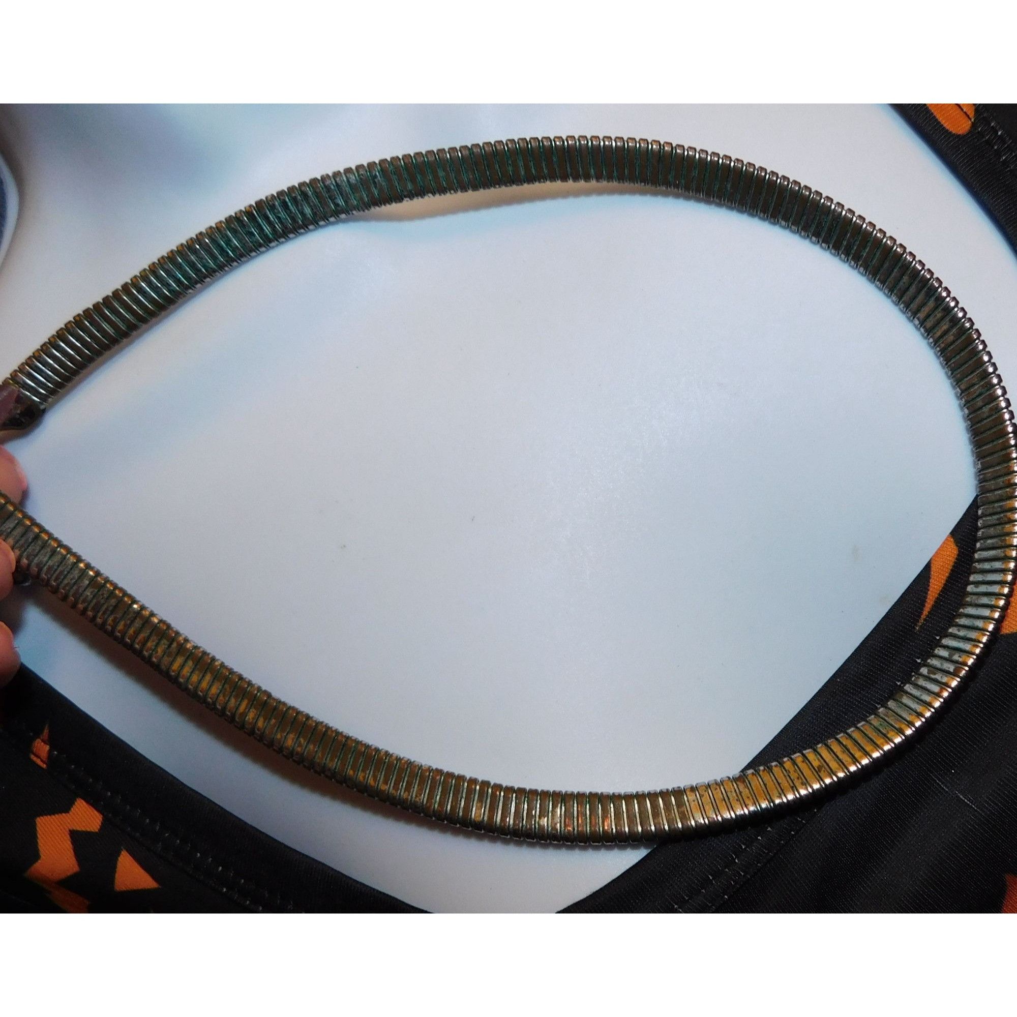 Saddleback Leather Modern Futuristic Springy Silver Tone Collar Necklace Size ONE SIZE - 2 Thumbnail