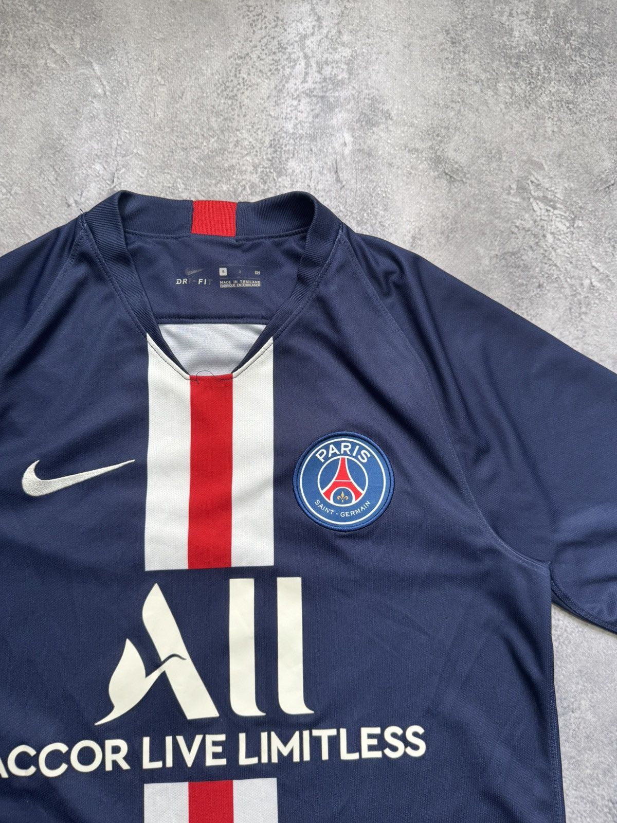 Nike Nike Paris Saint Germain 2019/20 Blokecore Home Jersey Size US S / EU 44-46 / 1 - 3 Thumbnail