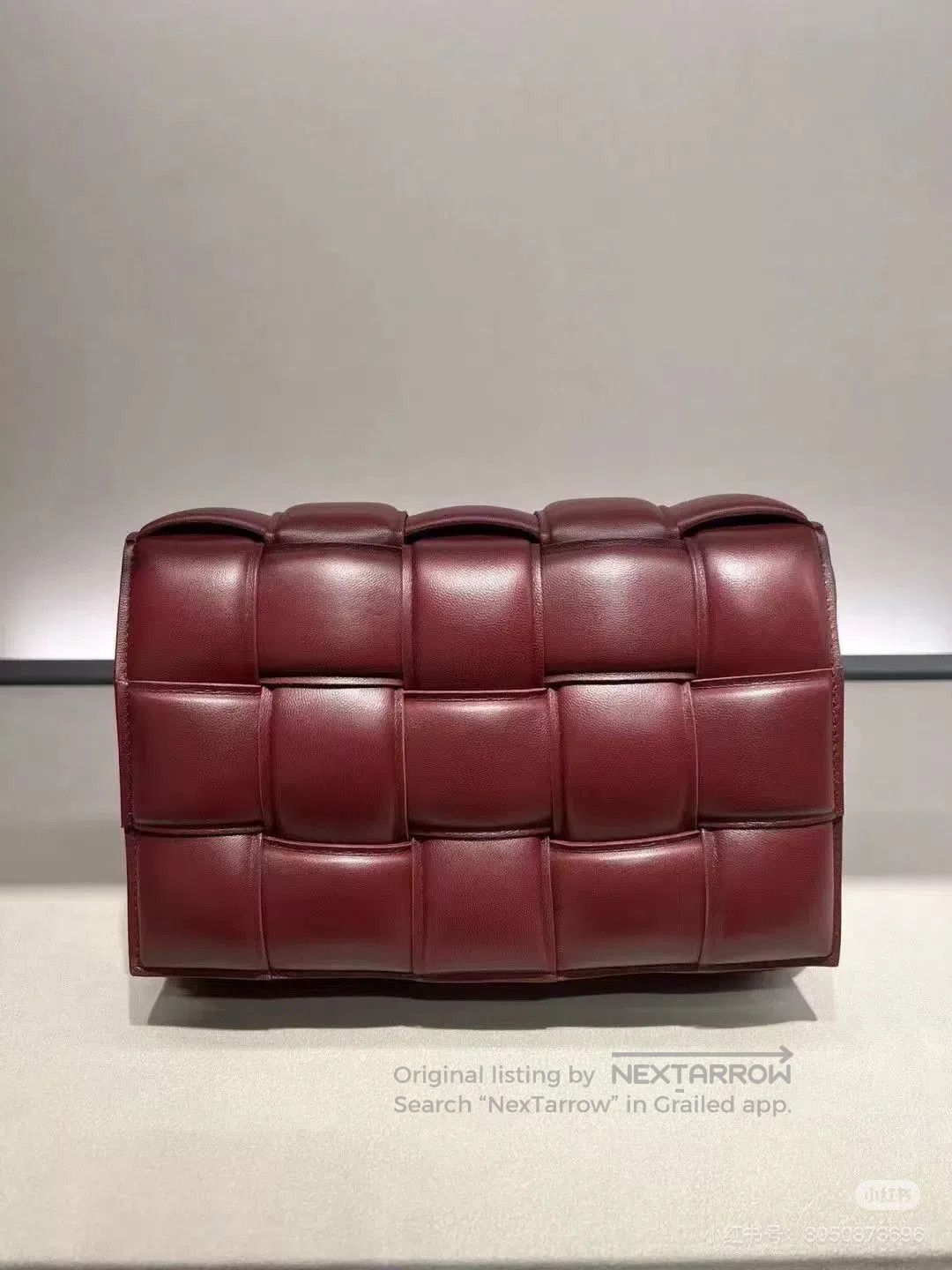 Bottega Veneta BV Padded Cassette 15 Grid Pillow Bag. Size ONE SIZE - 4 Thumbnail
