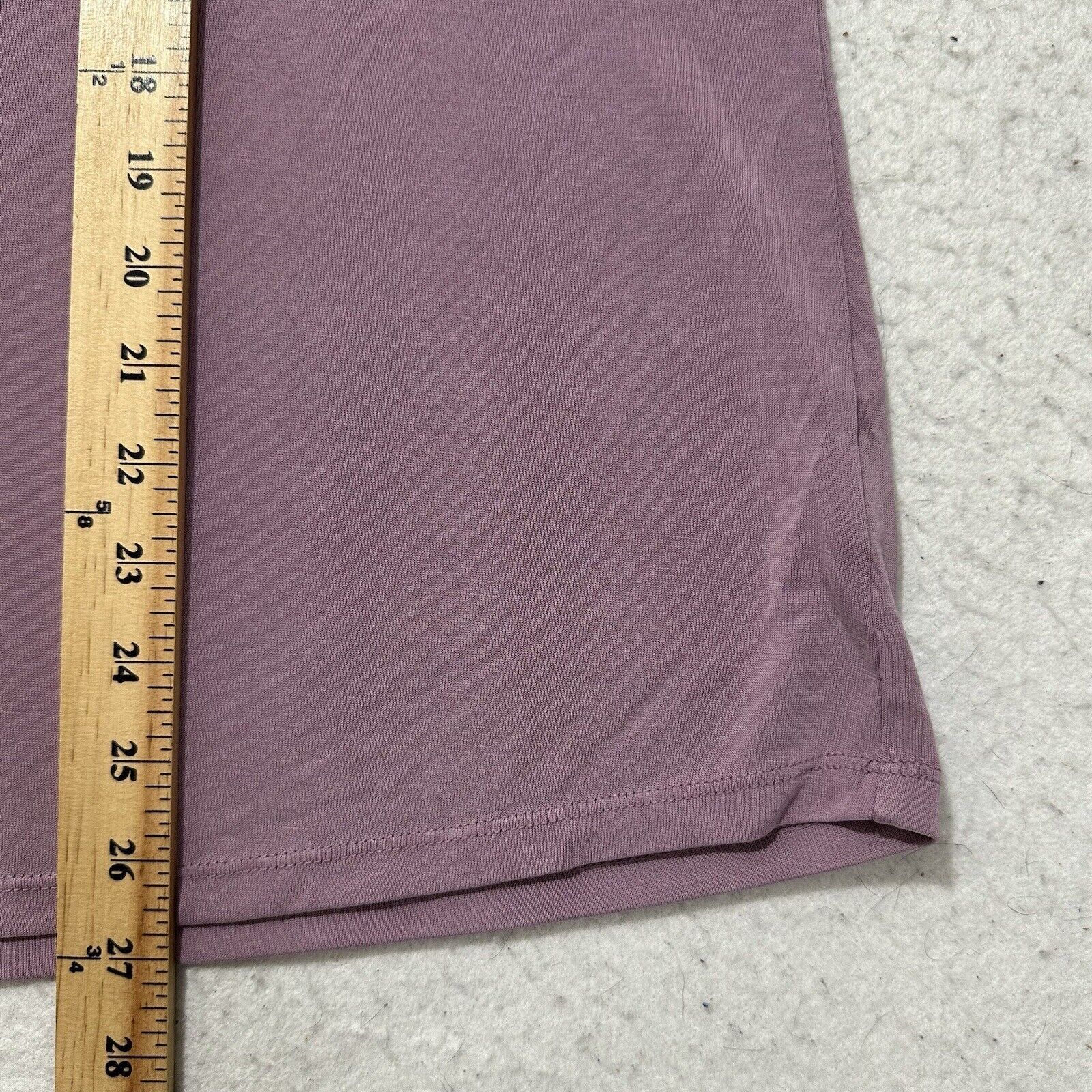Other Torrid 0X Short Sleeve V-Neck Mauve Purple Pullover Top Size XL / US 12-14 / IT 48-50 - 8 Thumbnail
