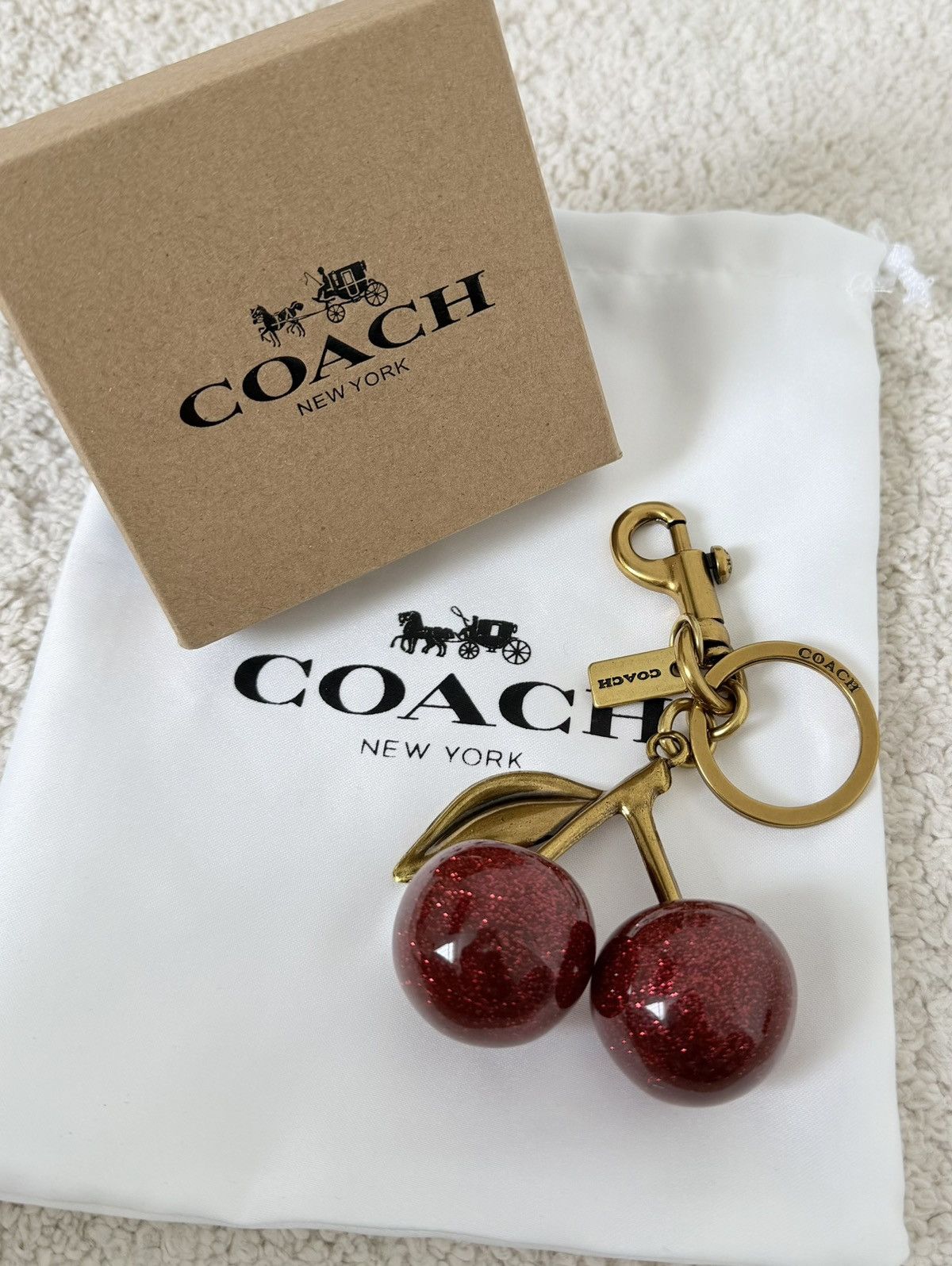 Coach Coach red cherry glitter keychain comes with dustbag Size ONE SIZE - 2 Thumbnail