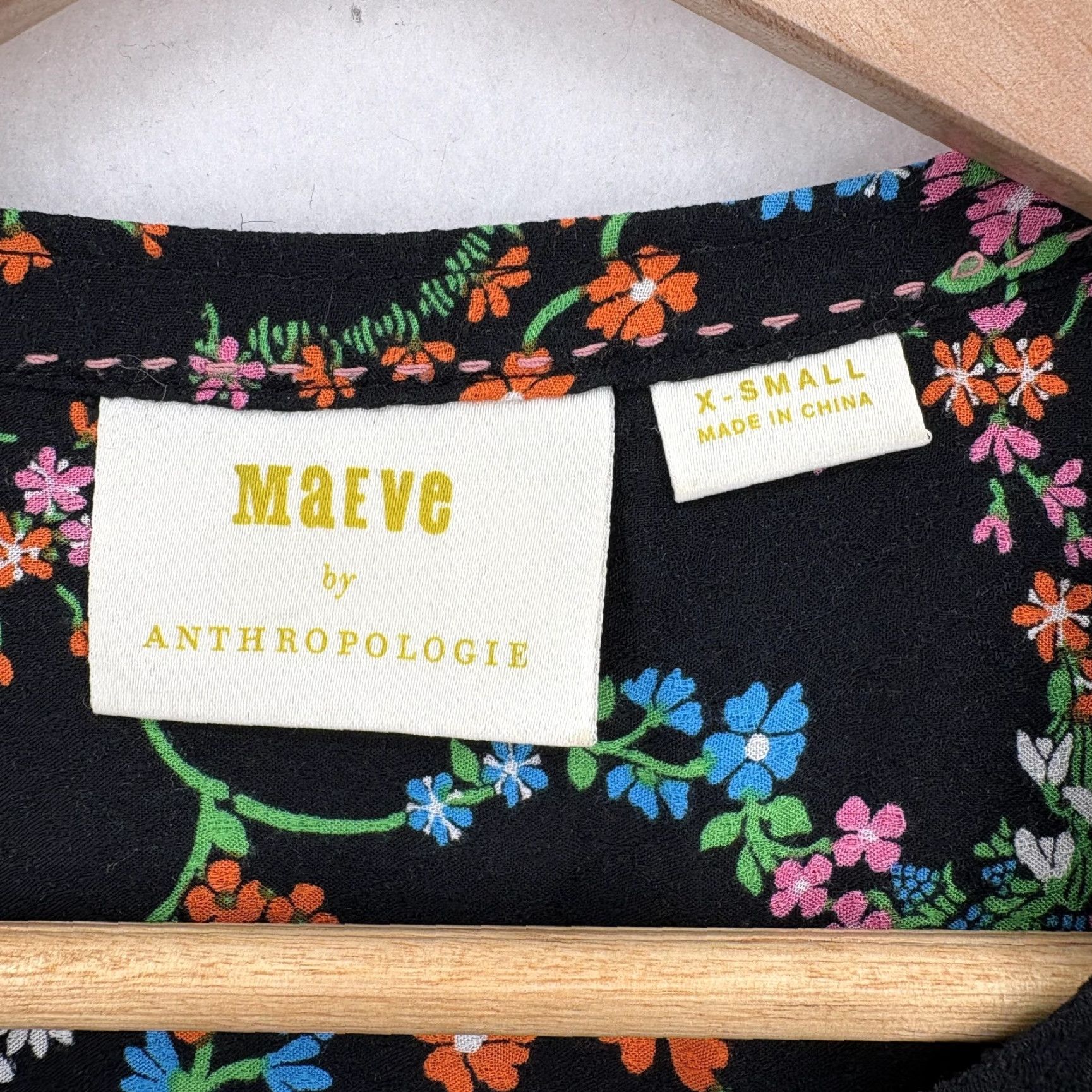 Vintage Maeve Anthropologie Shirt Womens XS Black Floral Rayon Button Front Boho Blouse Size XS / US 0-2 / IT 36-38 - 3 Thumbnail