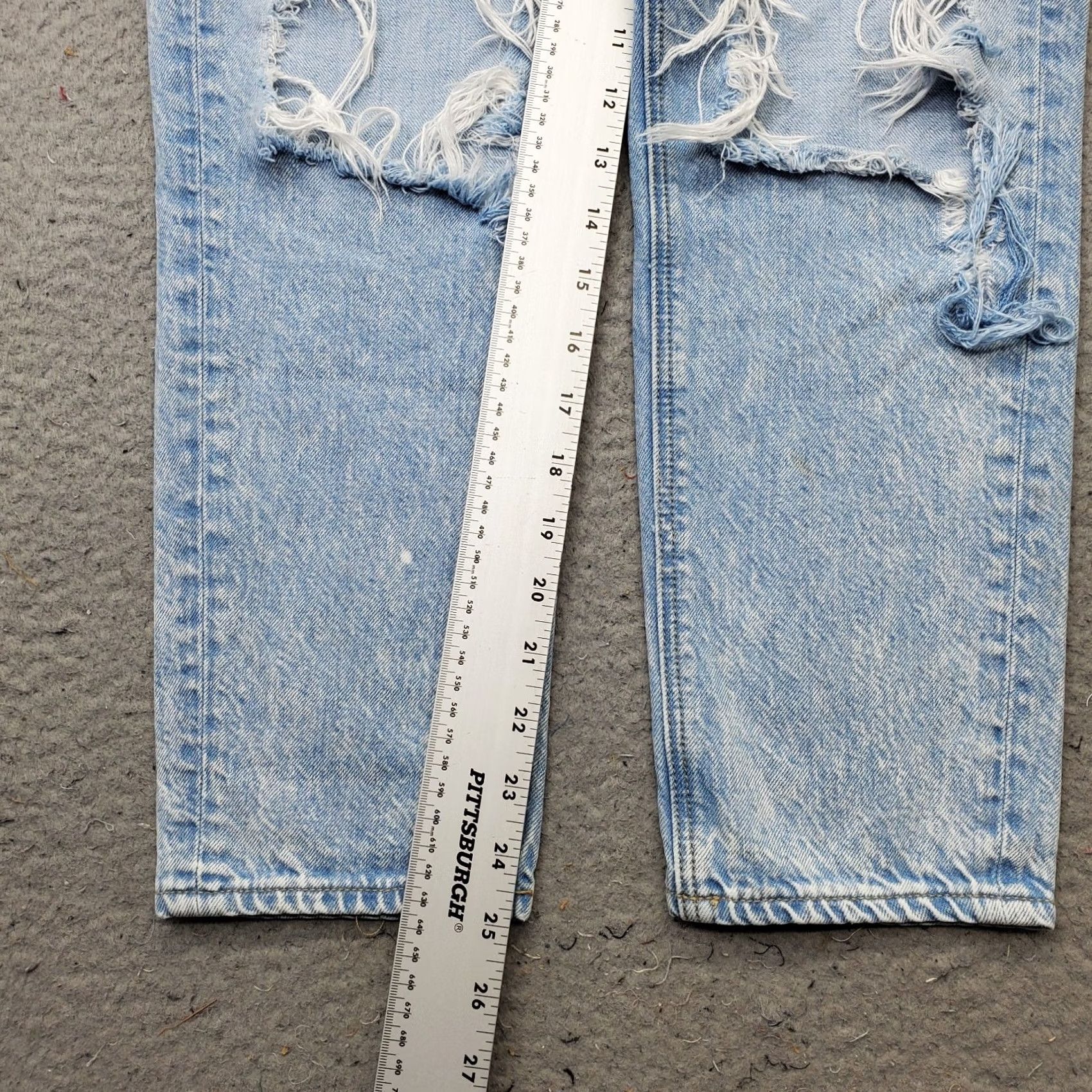 American Eagle Outfitters American Eagle Outfitters Mom Jeans Womens Size 2 Blue Distressed Light Wash Straight Jeans Size 26" / US 2 / IT 38 - 4 Thumbnail