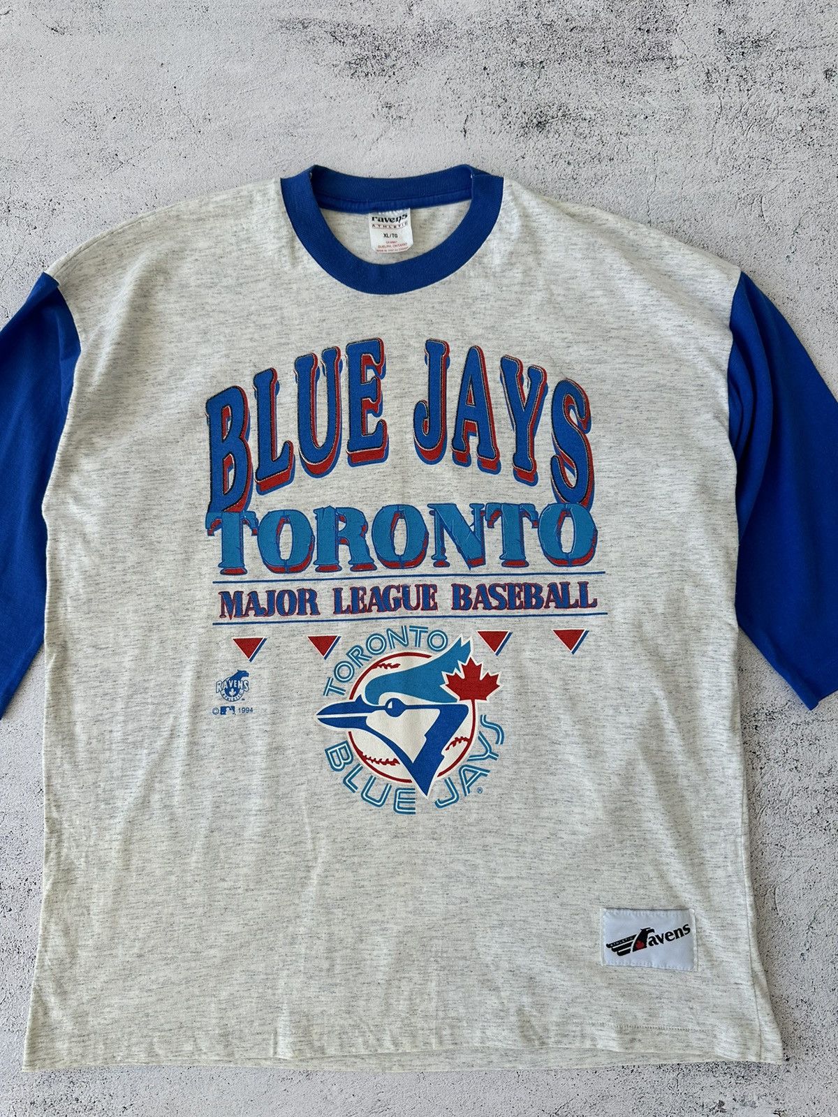 Japanese Brand × Vintage Vintage MLB 1994 Toronto Blue Jays Baseball T Shirt Size US XL / EU 56 / 4 - 2 Thumbnail